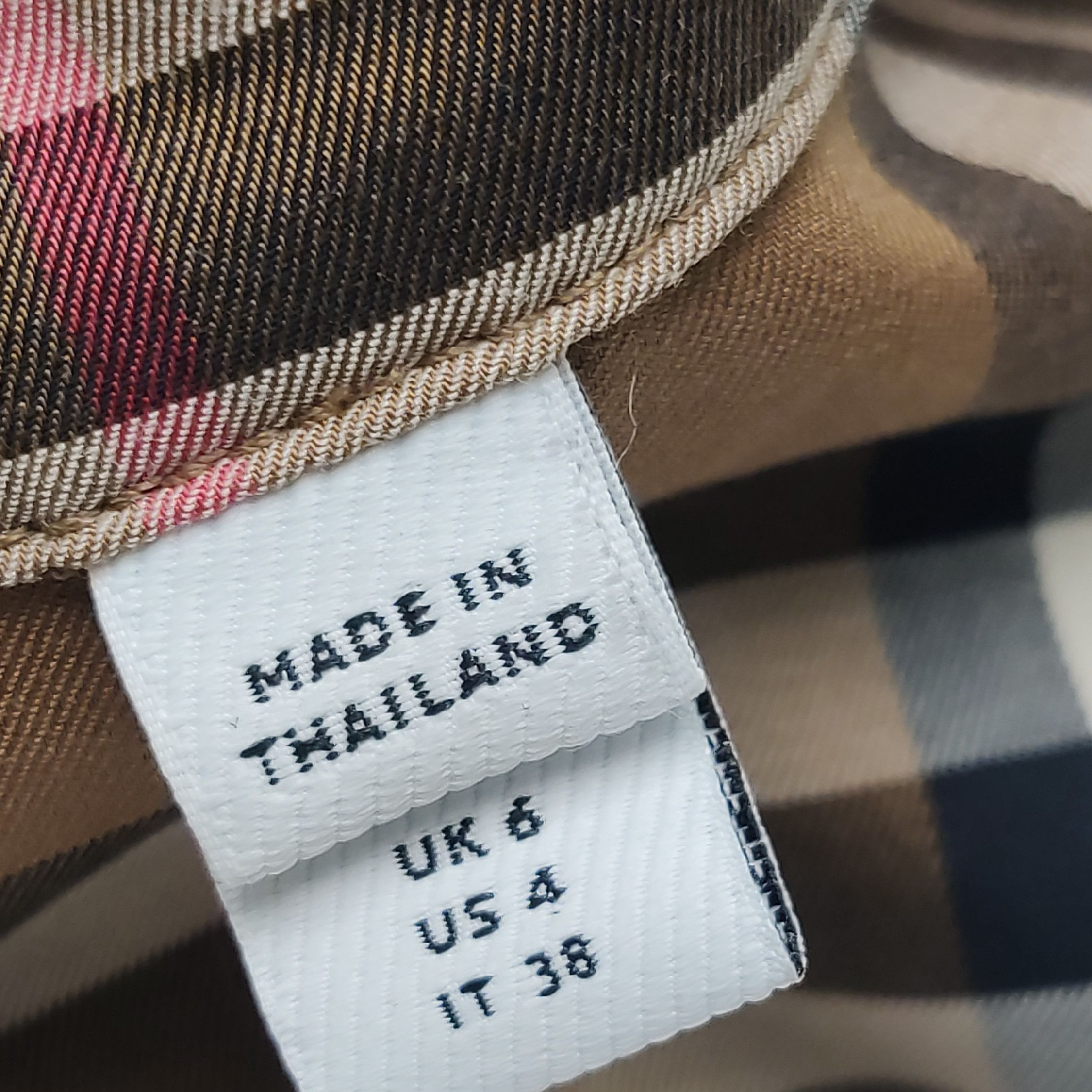 Burberry Burberry Women s Button Ups Size S / US 4 / IT 40 - 9 Thumbnail