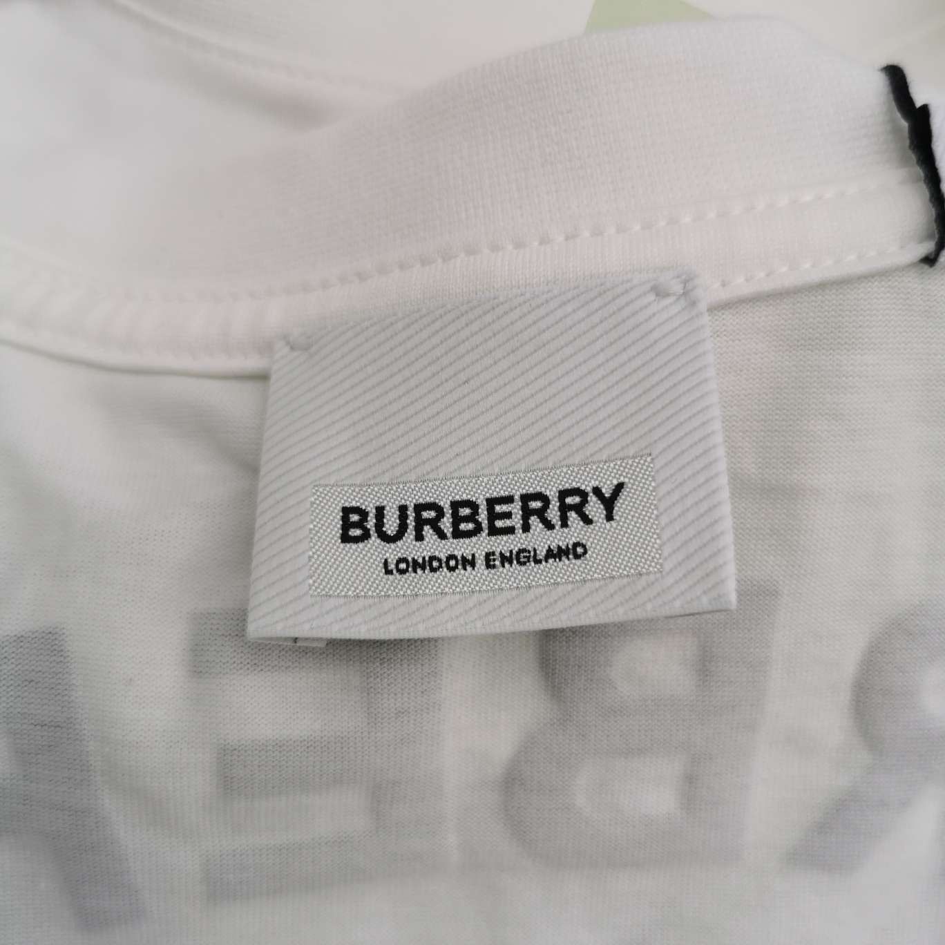 Burberry Burberry Women s Short Sleeve Shirts Size S / US 4 / IT 40 - 6 Thumbnail