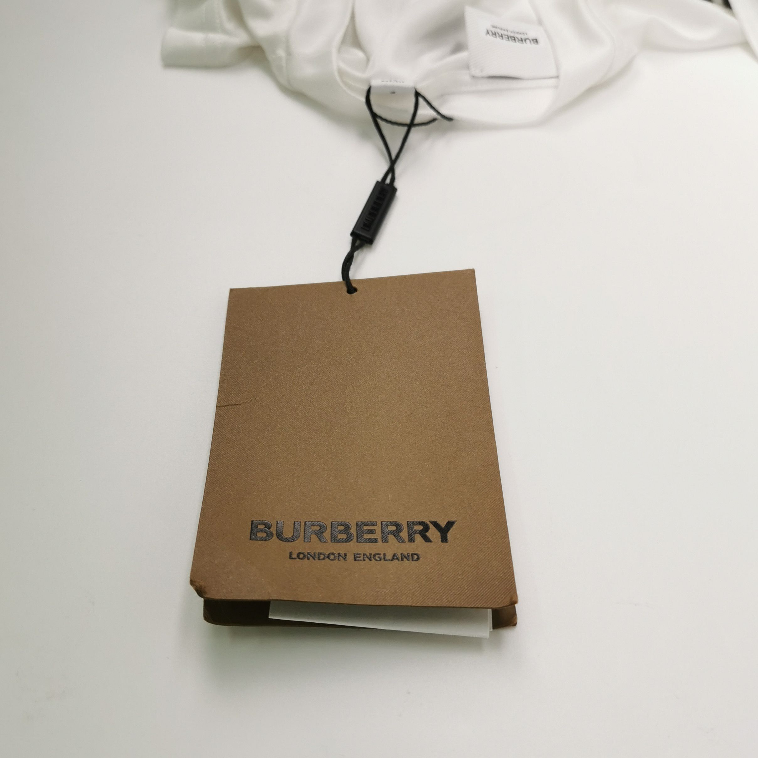 Burberry Burberry Women s Short Sleeve Shirts Size S / US 4 / IT 40 - 3 Thumbnail
