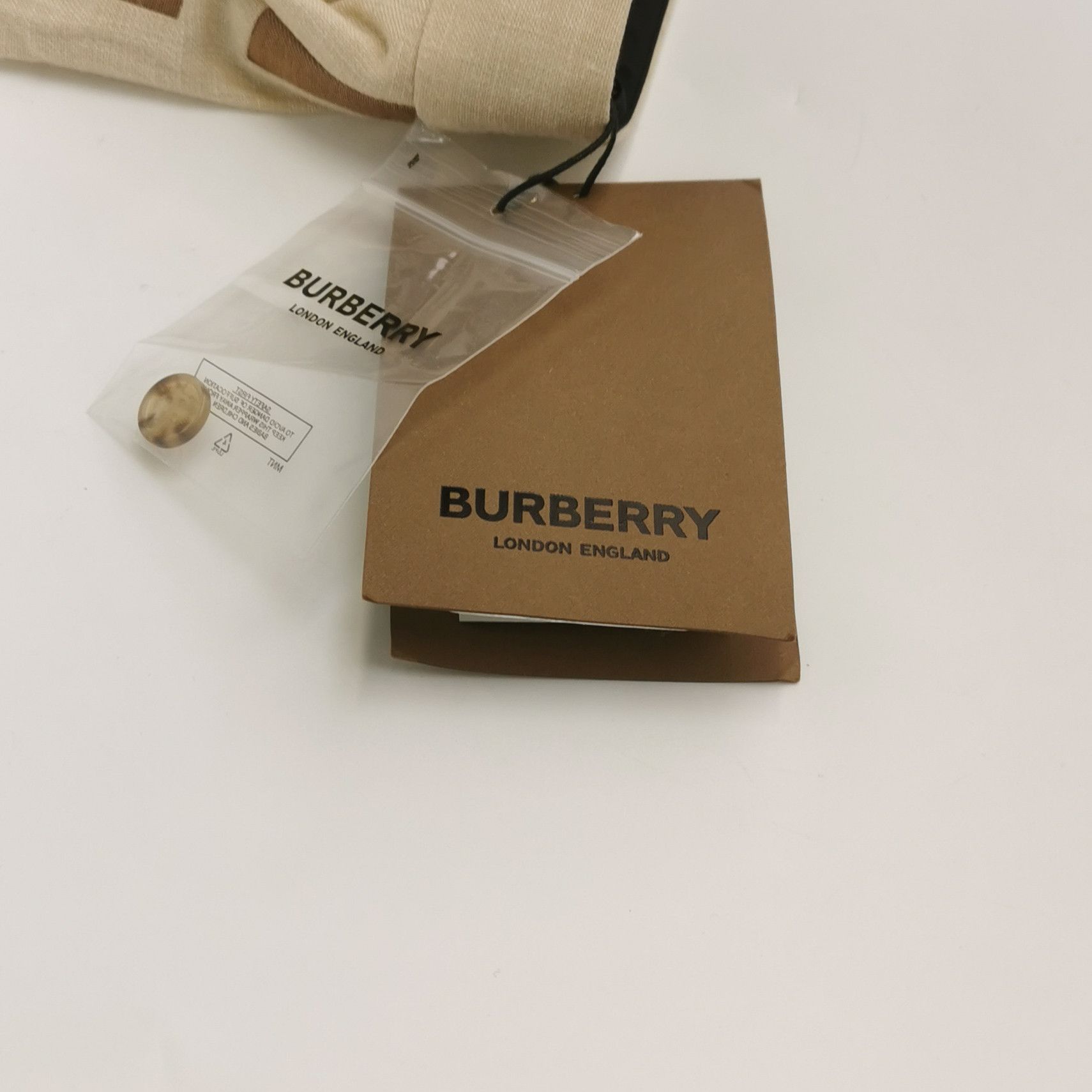 Burberry Burberry Women 2 Pants Size 26" / US 2 / IT 38 - 5 Thumbnail