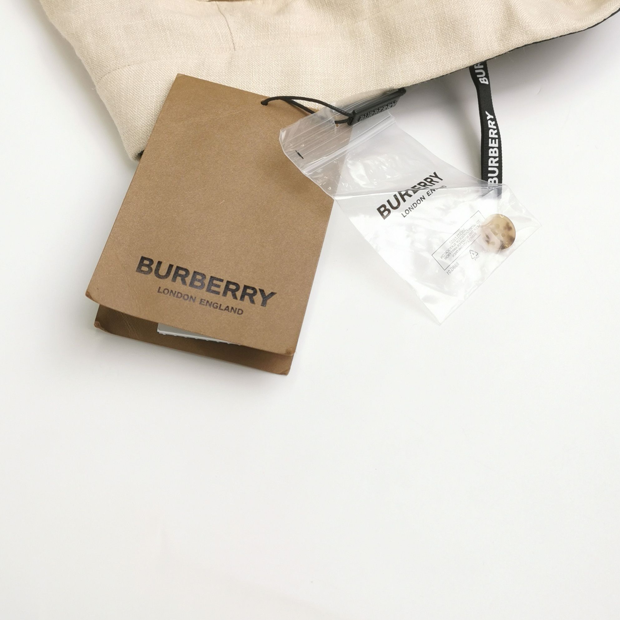 Burberry Burberry Women 26 Pants Size 26" / US 2 / IT 38 - 5 Thumbnail