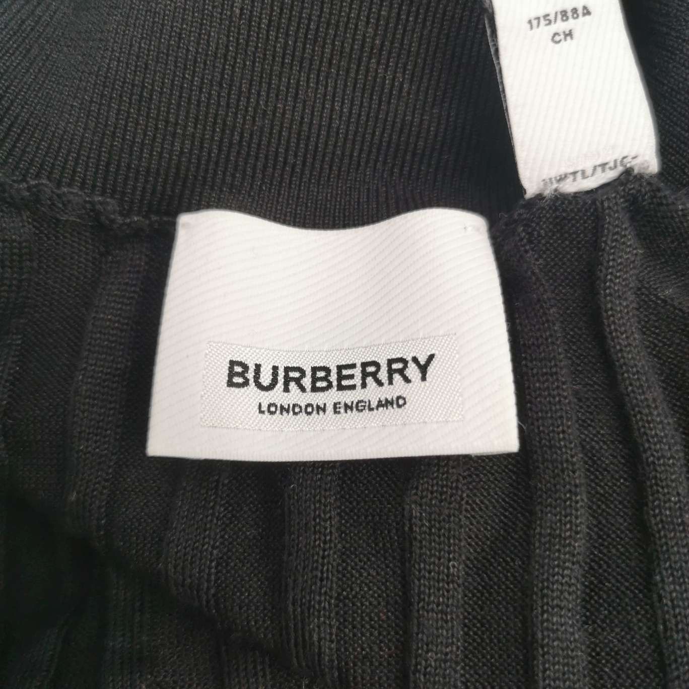 Burberry Burberry Women s Sweaters Size S / US 4 / IT 40 - 5 Thumbnail