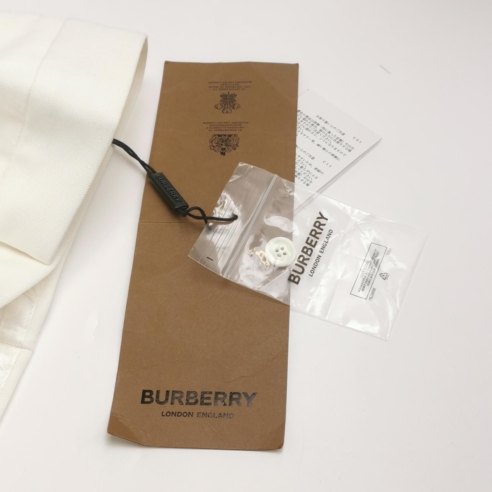 Burberry Burberry Women 2 Pants Size 26" / US 2 / IT 38 - 5 Thumbnail