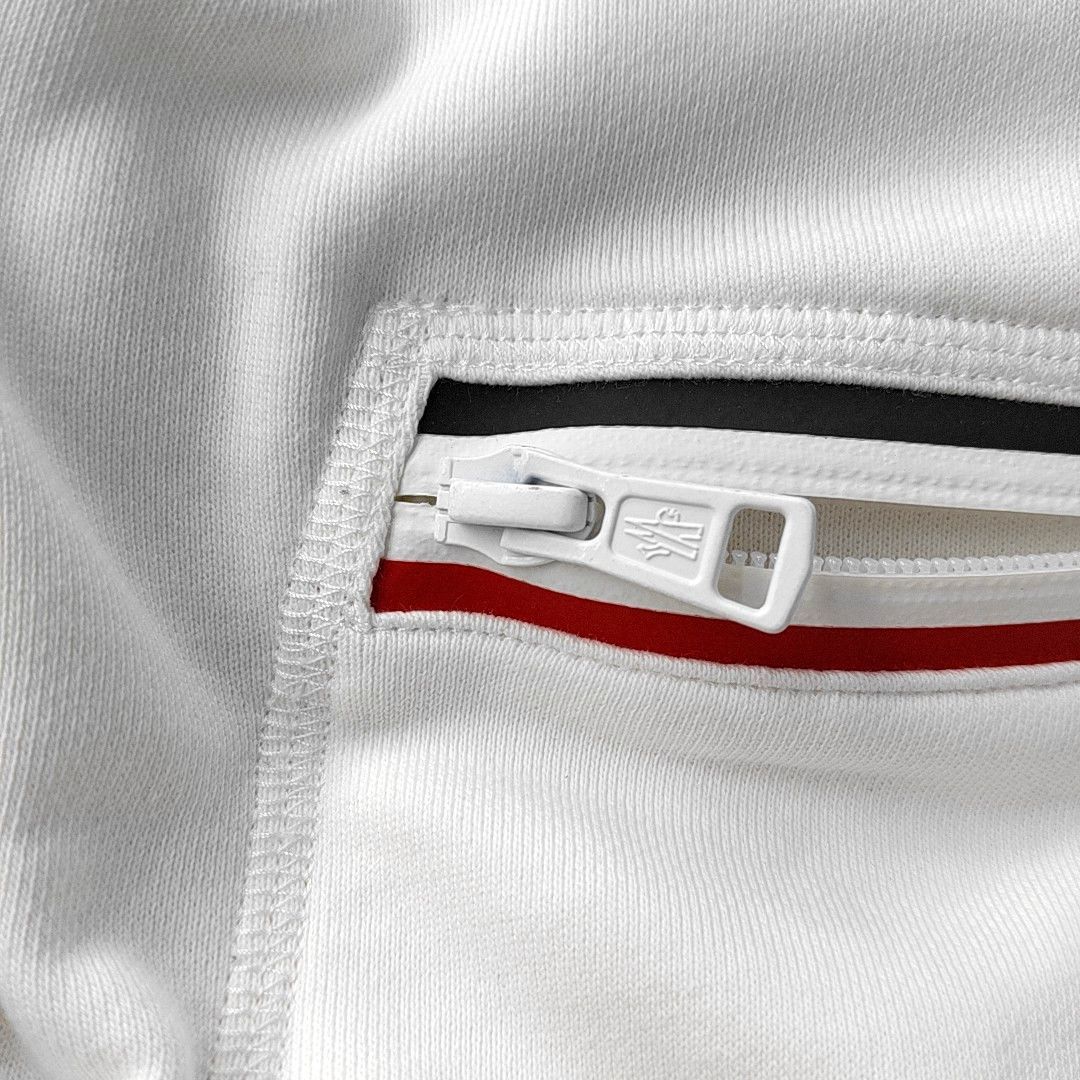 Moncler Moncler Tricolor Zip Pocket Sweatshirt Size M Size US M / EU 48-50 / 2 - 7 Thumbnail