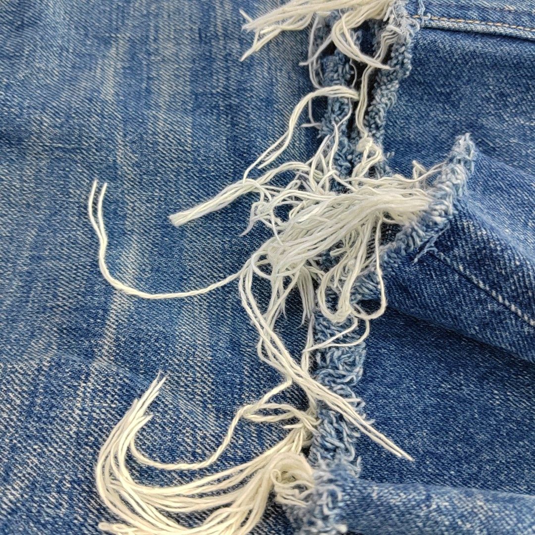 Celine Celine Washed Frayed Denim Jeans 30 Size US 30 / EU 46 - 7 Thumbnail