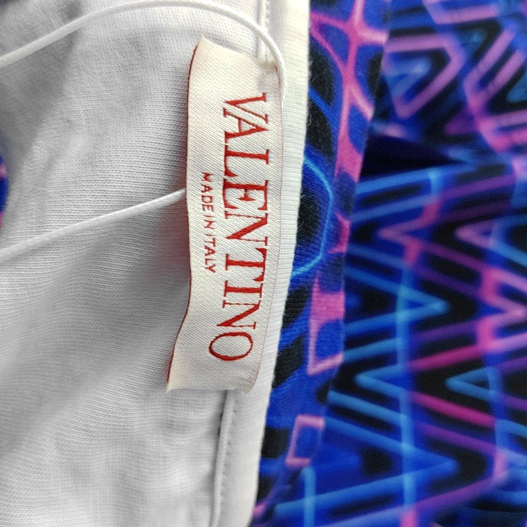 Valentino Valentino Geometric V-Logo Print T-Shirt S Size US S / EU 44-46 / 1 - 5 Thumbnail