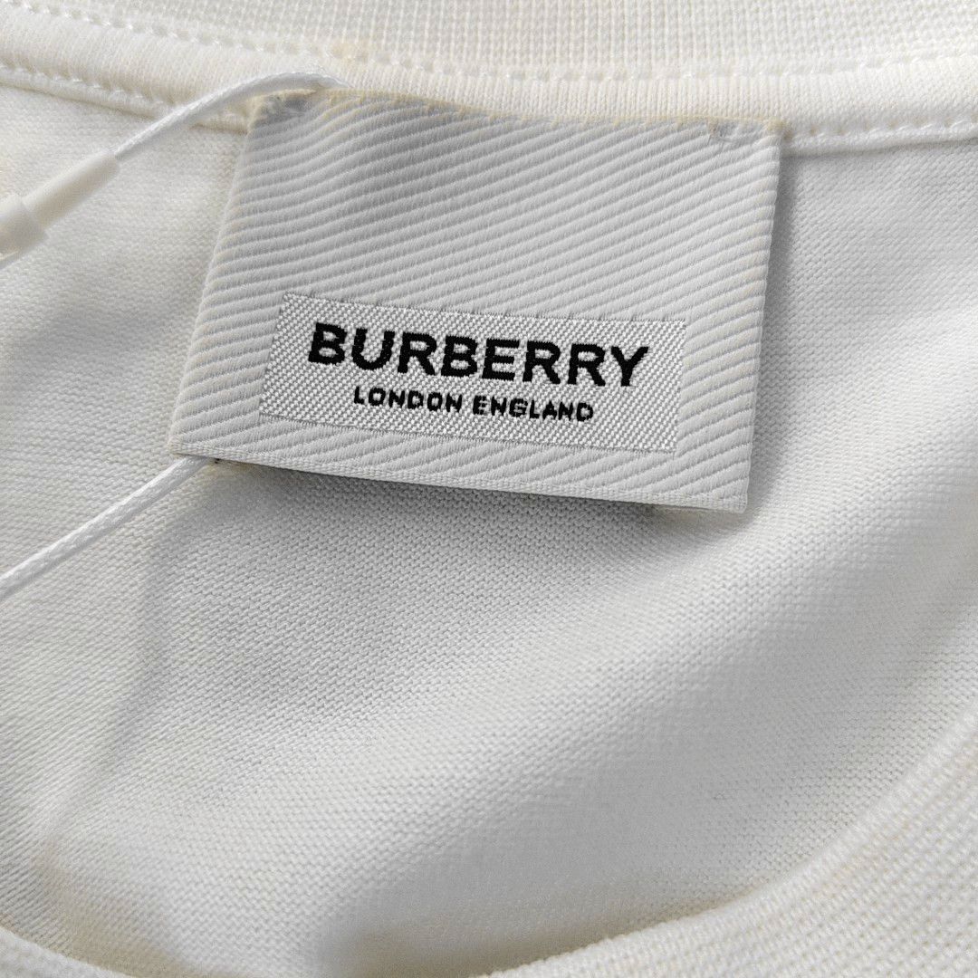 Burberry Burberry Deer Graphic T-Shirt XS Size US XS / EU 42 / 0 - 7 Thumbnail