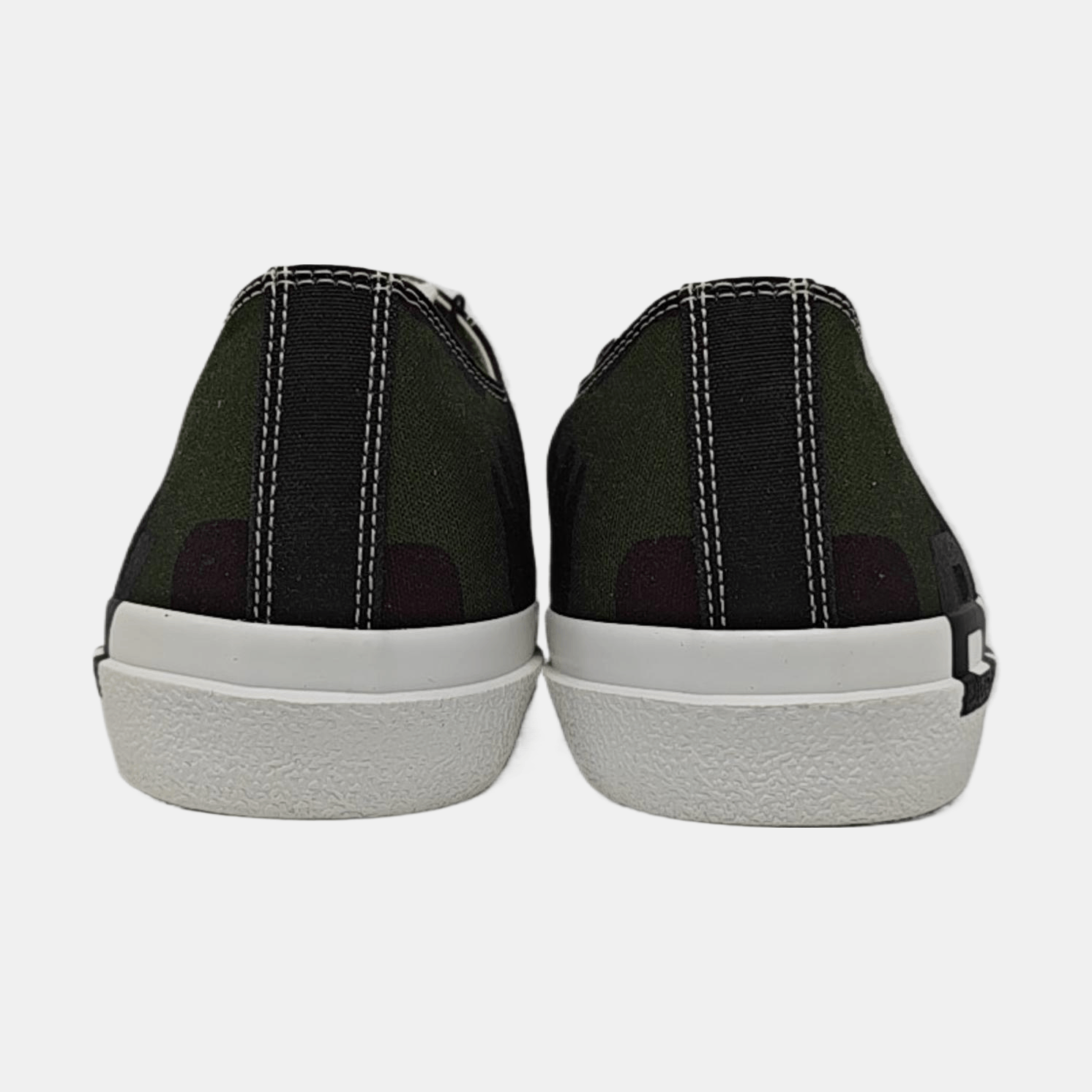 Burberry Burberry Camo Logo Low-Top Sneakers 43 Size US 10 / EU 43 - 4 Thumbnail
