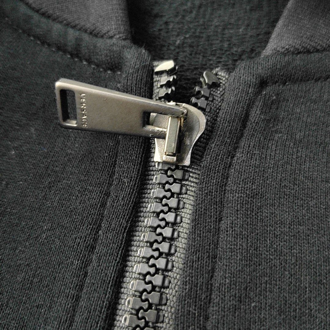 Versace Versace Studded Logo Zip Up Jacket Size S Size US S / EU 44-46 / 1 - 7 Thumbnail