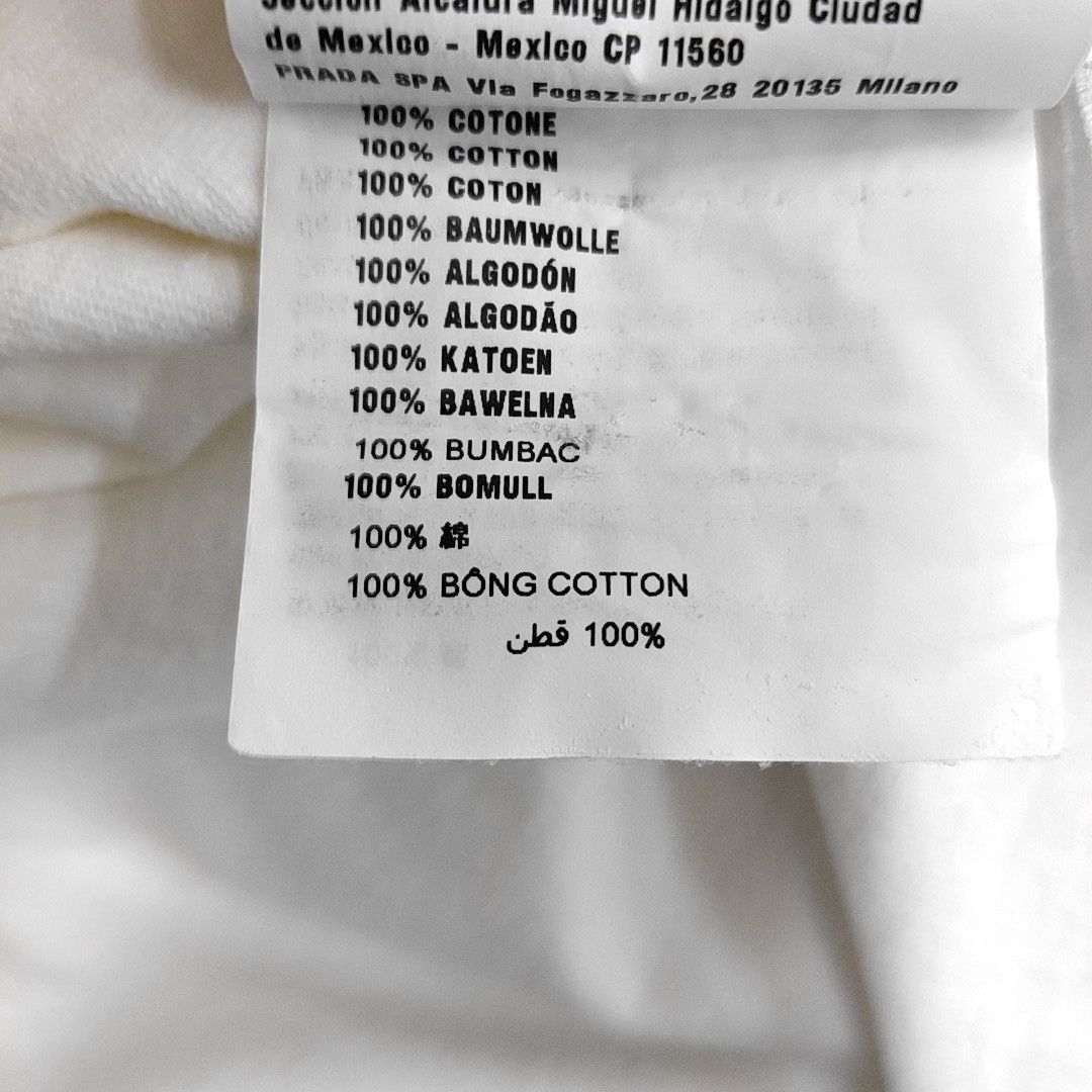 Prada Prada Logo Patch T-Shirt Size L Size US L / EU 52-54 / 3 - 3 Thumbnail