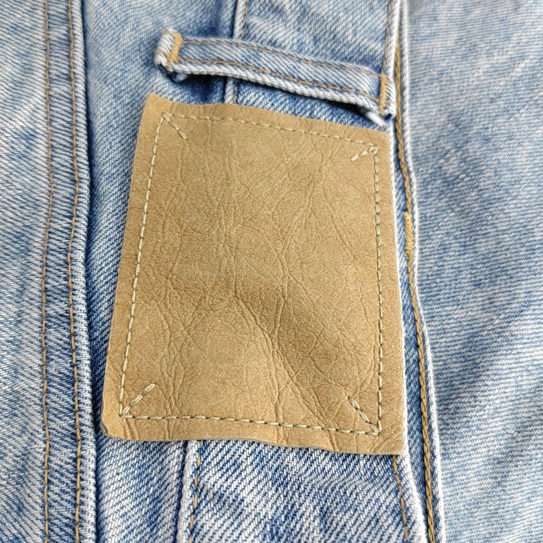 Celine Celine Light Wash Denim Jeans Size 32 Size US 32 / EU 48 - 6 Thumbnail
