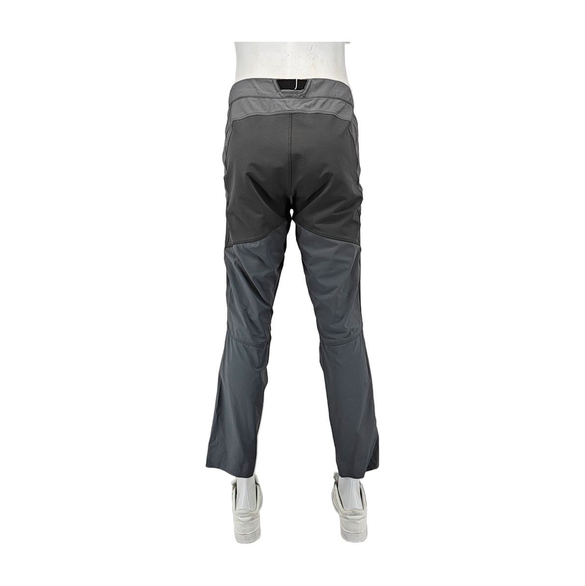 Arc'teryx Arc'teryx Gray Technical Casual Pants Size 33 Size US 33 - 2 Thumbnail
