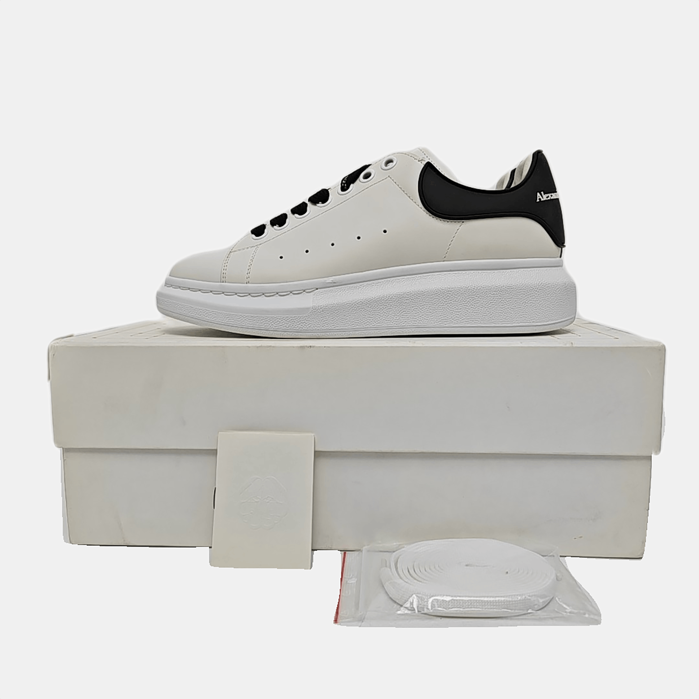 Alexander McQueen Alexander McQueen White Leather Low-Top Sneakers EU 40.5 Size US 7.5 / EU 40-41 - 6 Thumbnail