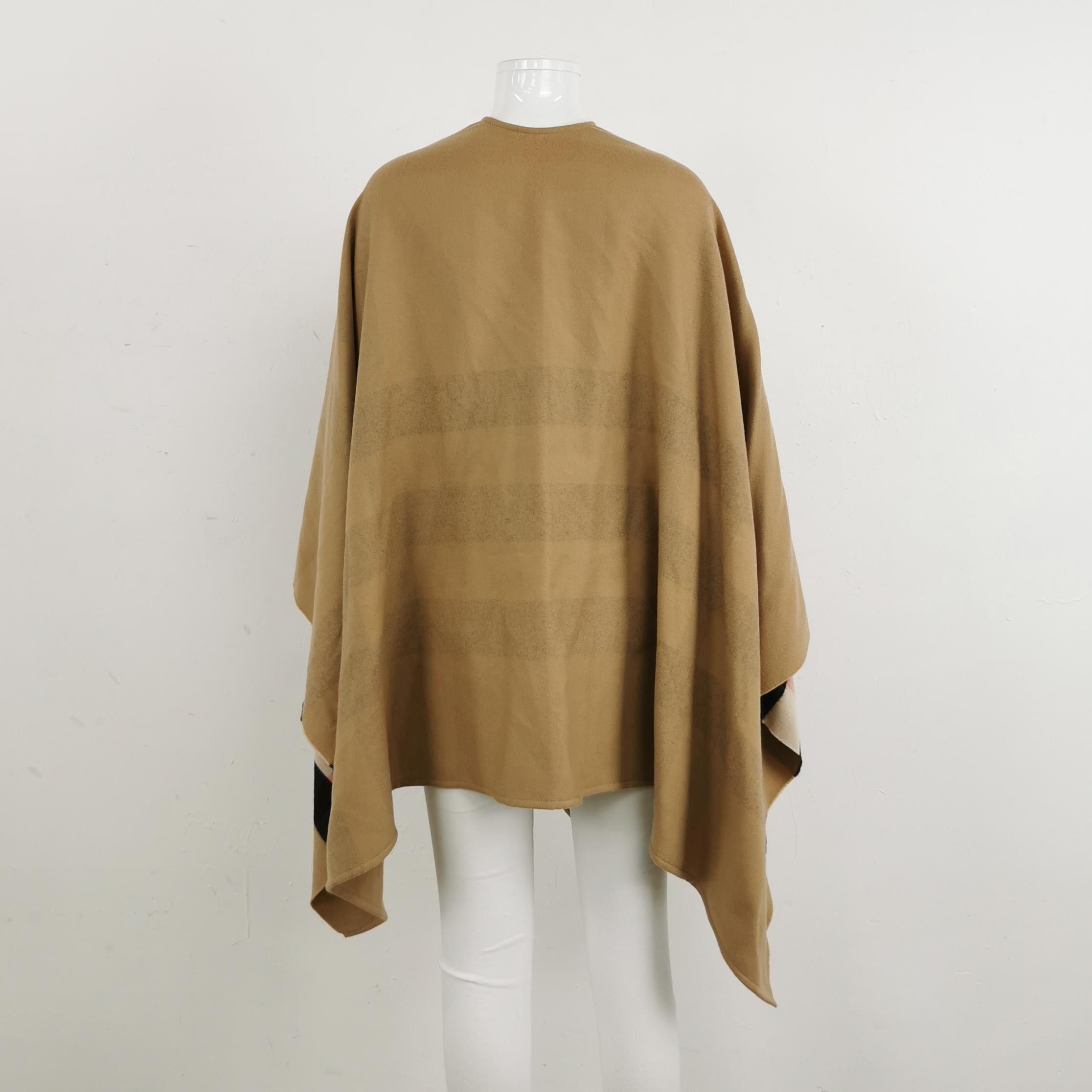 Burberry Burberry Women s Coats Size S / US 4 / IT 40 - 2 Thumbnail