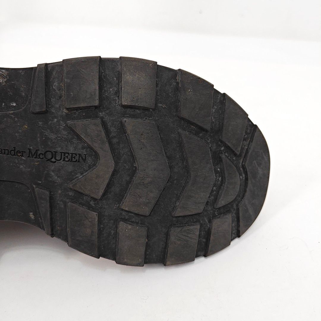 Alexander McQueen Alexander McQueen Black Leather Tread Boots 44 Size US 11 / EU 44 - 13 Thumbnail