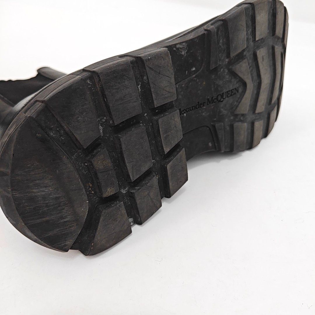 Alexander McQueen Alexander McQueen Black Leather Tread Boots 44 Size US 11 / EU 44 - 14 Thumbnail