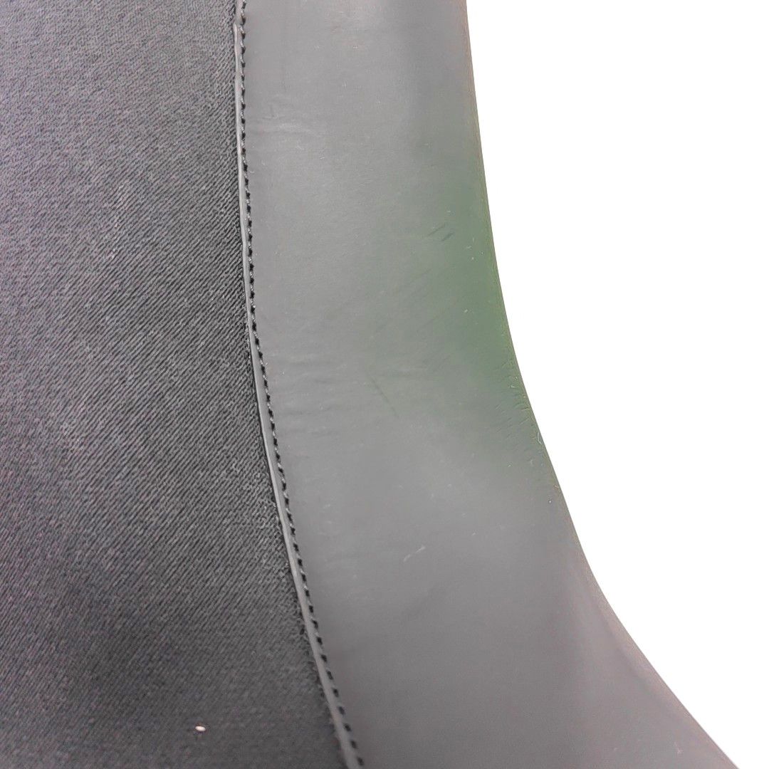 Valentino Valentino Studded Platform Chelsea Boots EU 41.5 Size US 8.5 / EU 41-42 - 8 Thumbnail