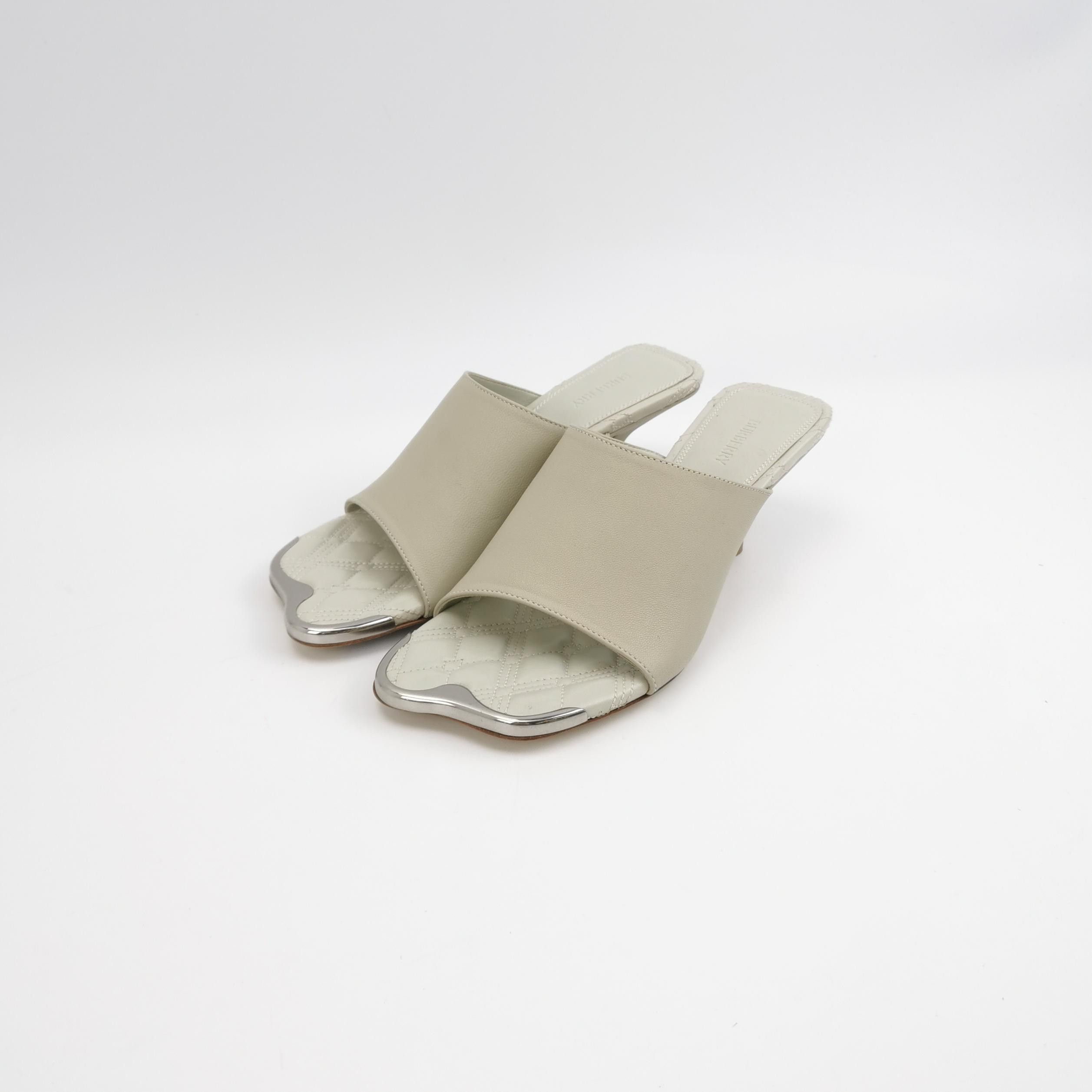 Burberry Burberry Women 6 Sandals Size US 6 / IT 36 - 2 Thumbnail