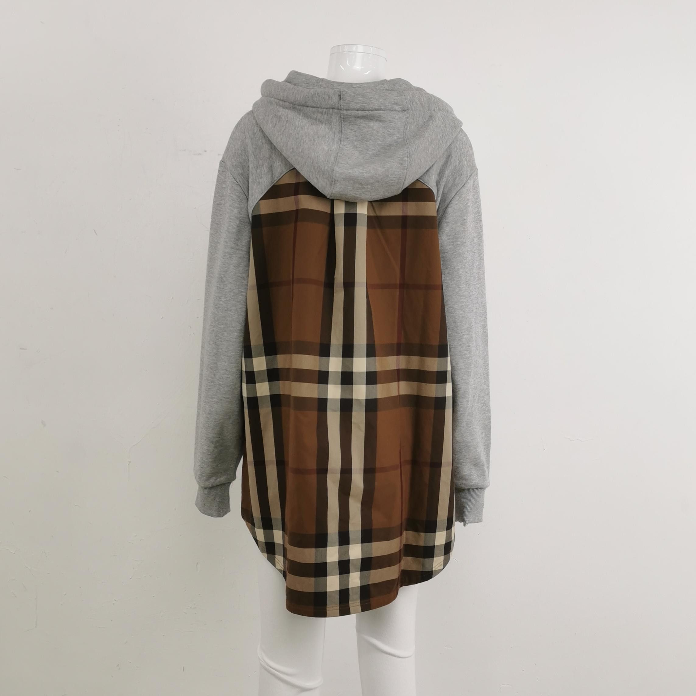 Burberry Burberry Women m Hoodies Size M / US 6-8 / IT 42-44 - 2 Thumbnail