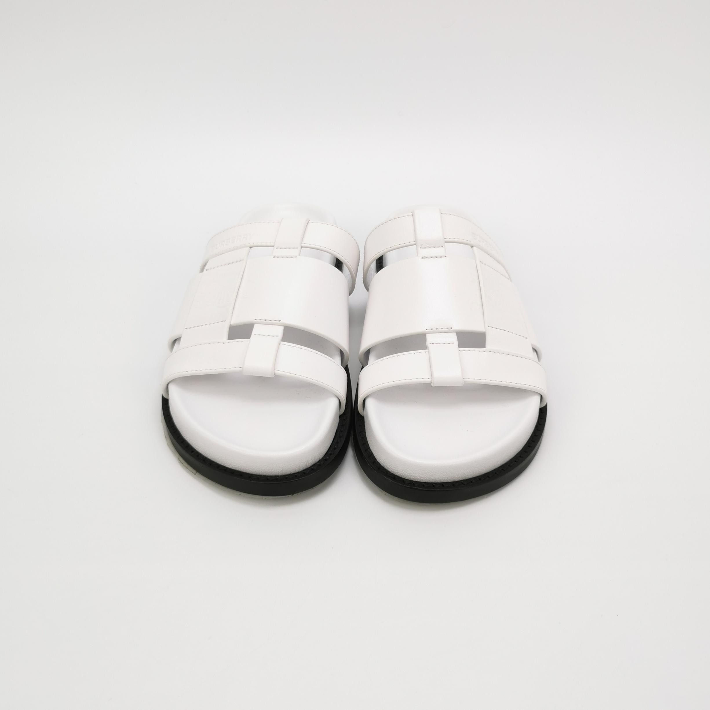Burberry Burberry Women 5 Sandals Size US 5 / IT 35 - 3 Thumbnail