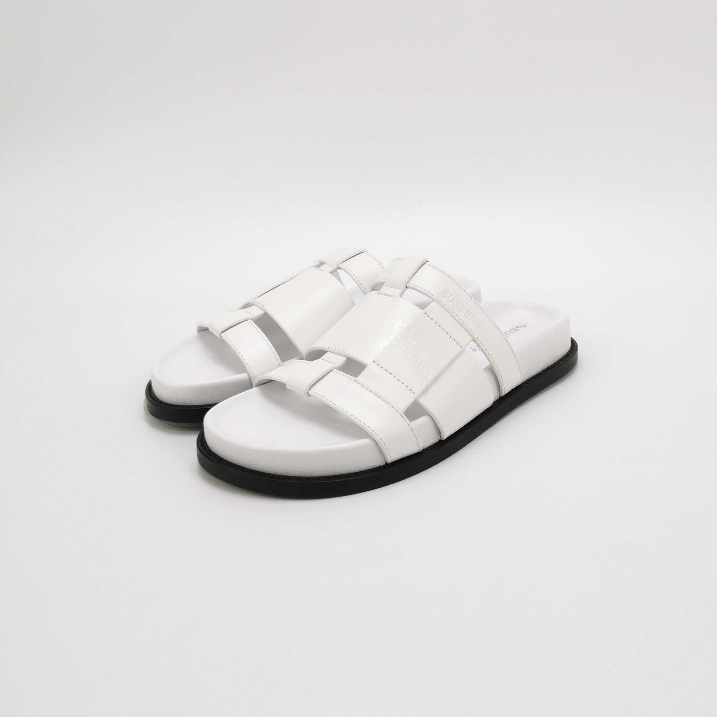 Burberry Burberry Women 5 Sandals Size US 5 / IT 35 - 2 Thumbnail