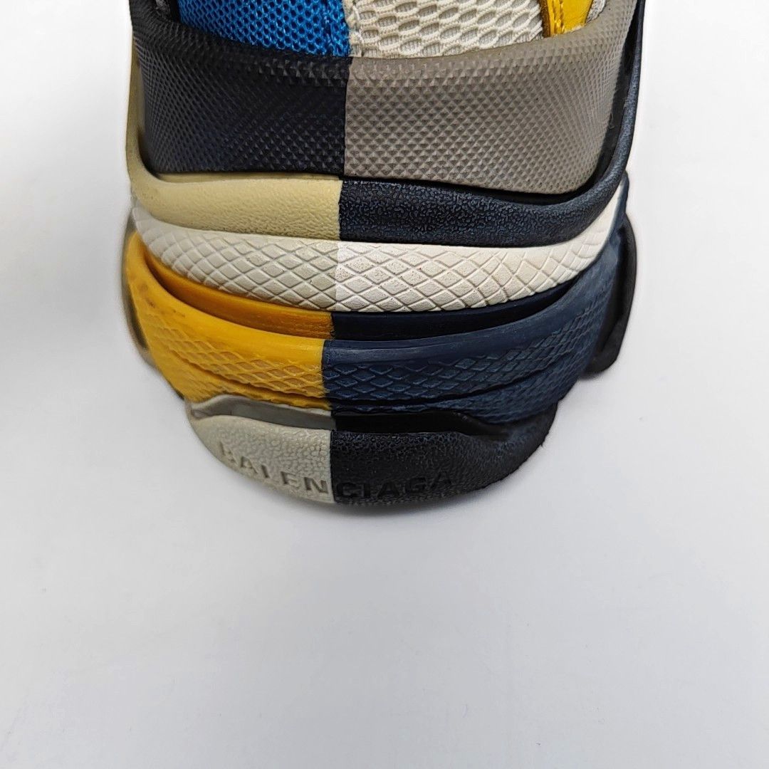 Balenciaga Balenciaga Multi-Color Triple S Sneakers 41 Size US 8 / EU 41 - 9 Thumbnail