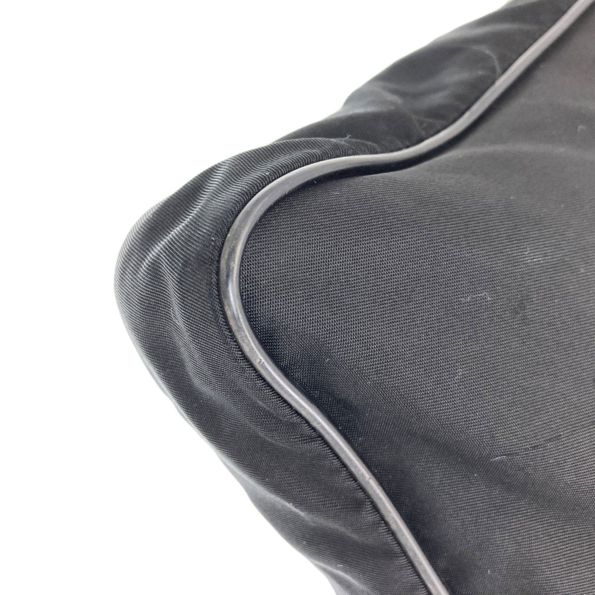 Prada Prada logo hardware shoulder bag, nylon material, women's. Size ONE SIZE - 21 Thumbnail