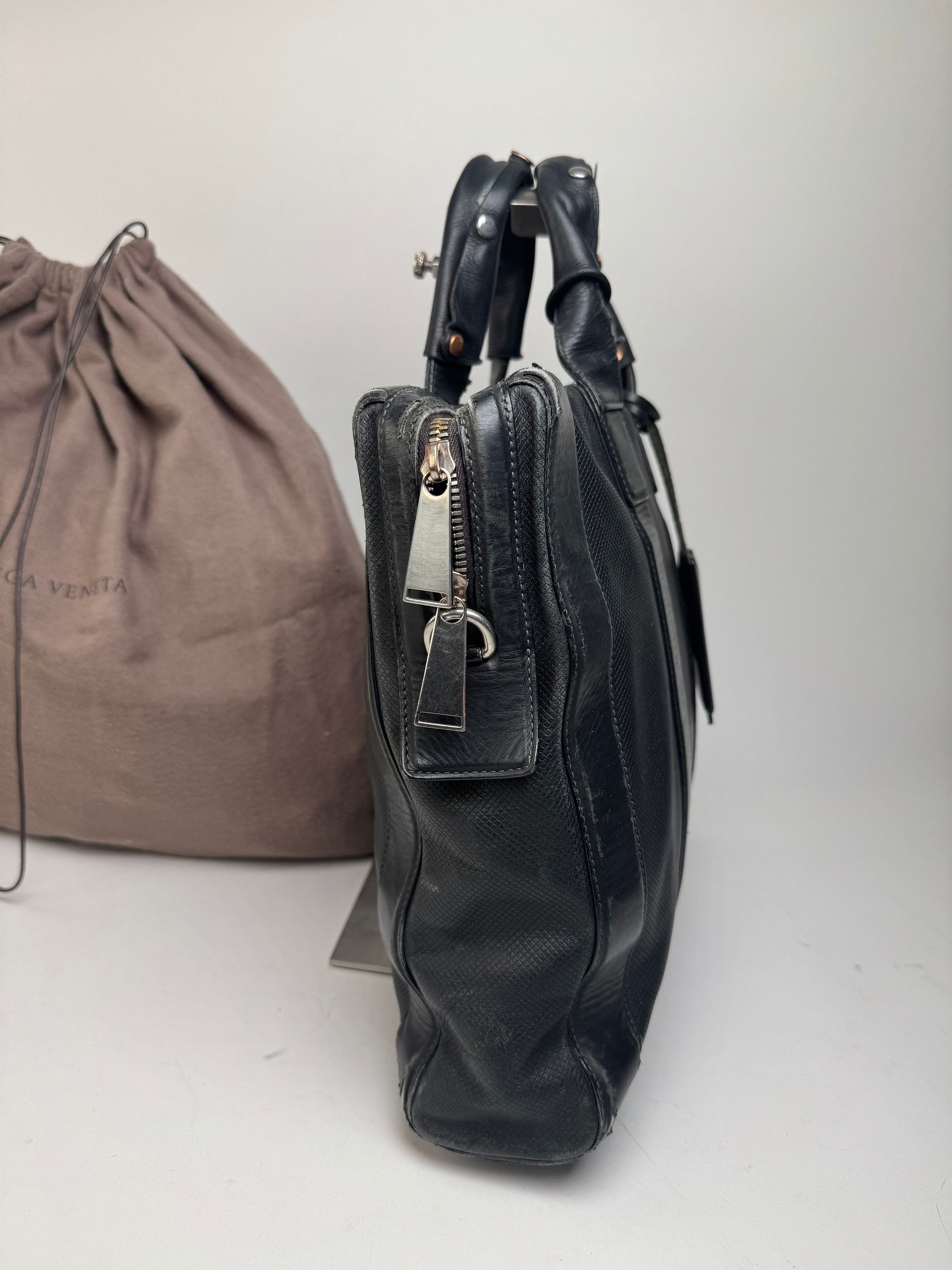 Bottega Veneta Perforated Leather Large Tote Bag Black Size ONE SIZE - 6 Thumbnail