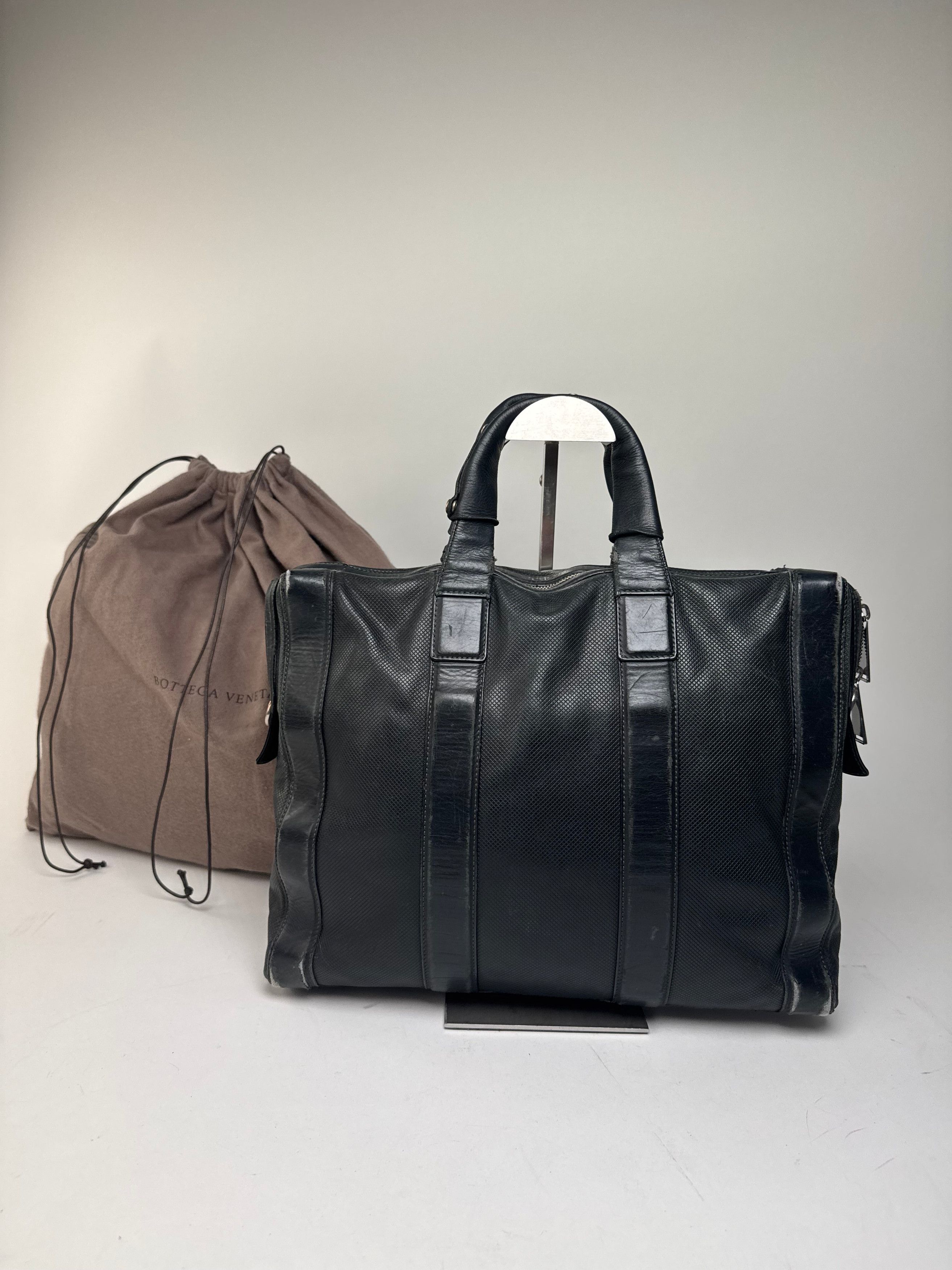 Bottega Veneta Perforated Leather Large Tote Bag Black Size ONE SIZE - 2 Thumbnail