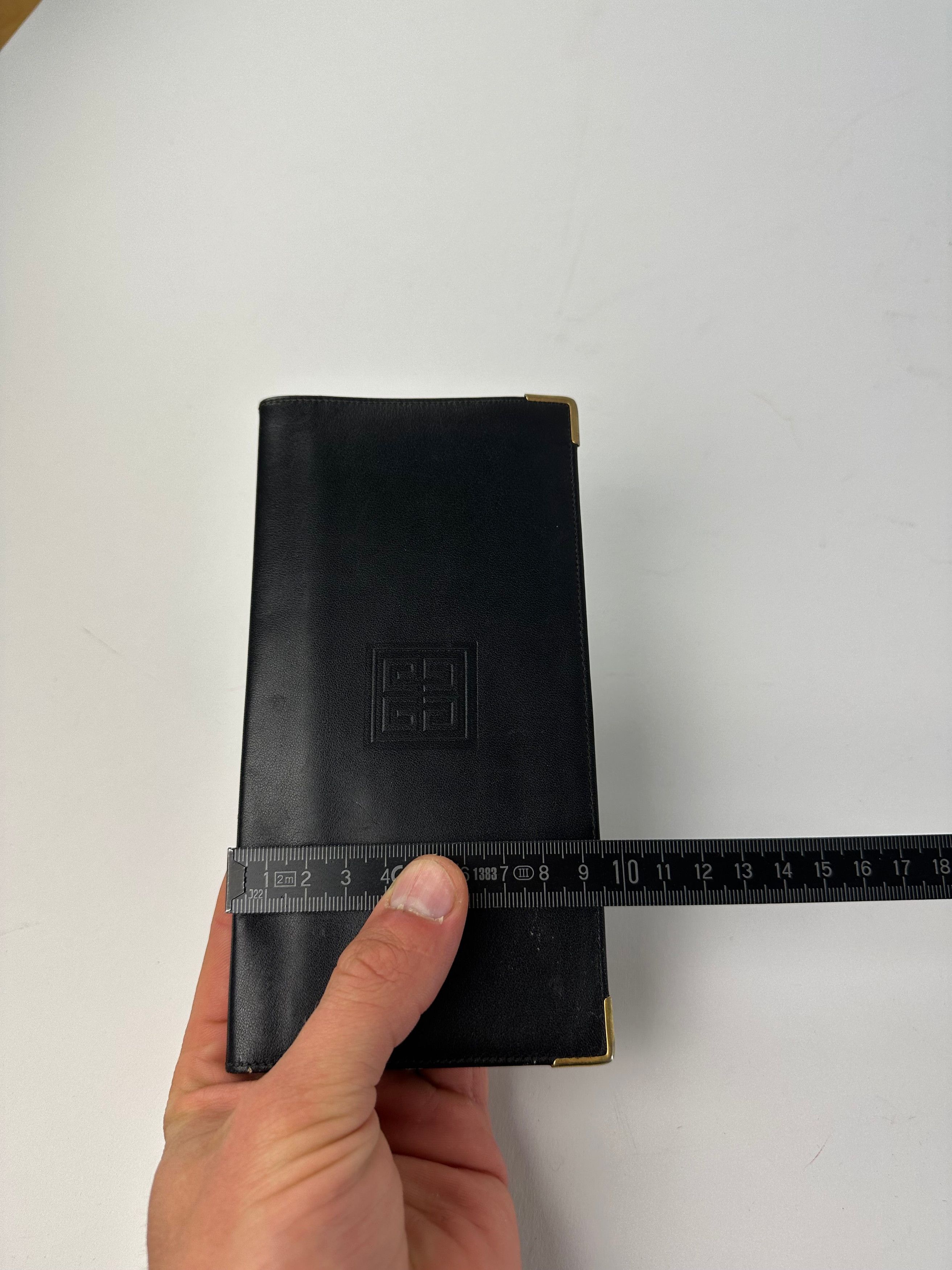 Givenchy Vintage 4G Logo Leather Long Wallet Black Size ONE SIZE - 8 Thumbnail