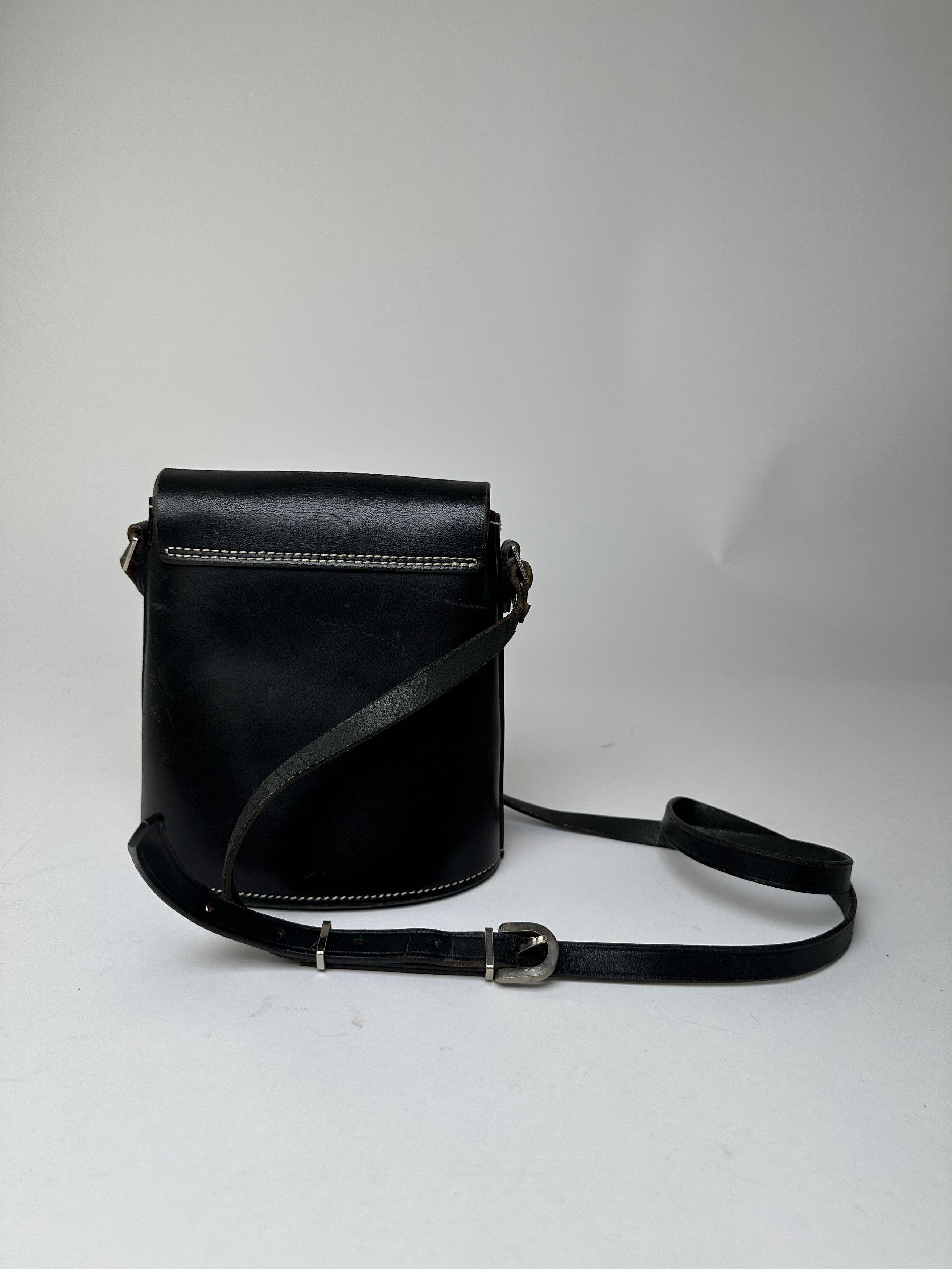 Courreges Vintage Paris Leather Crossbody Flap Bag Black Size ONE SIZE - 2 Thumbnail