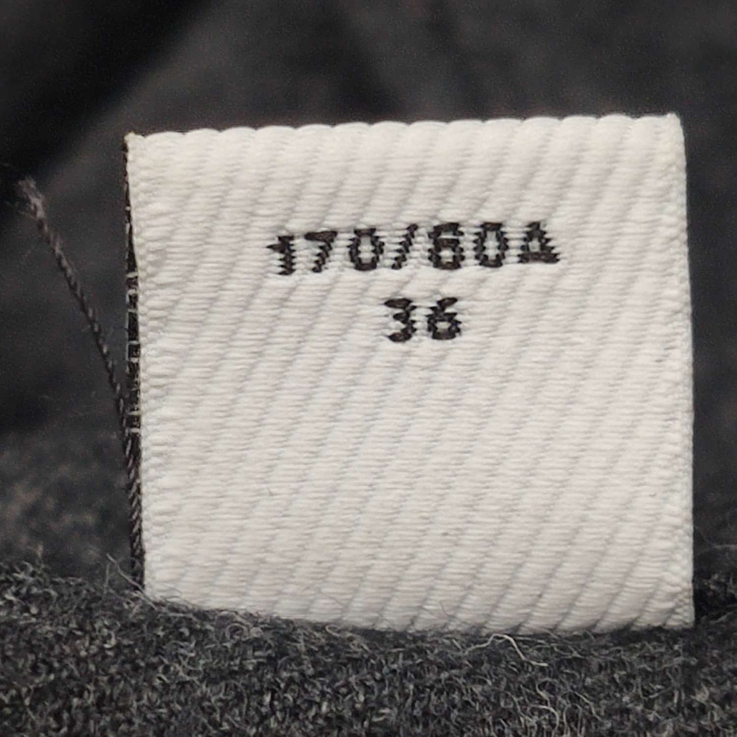 Burberry Burberry Women s Button Ups Size S / US 4 / IT 40 - 9 Thumbnail