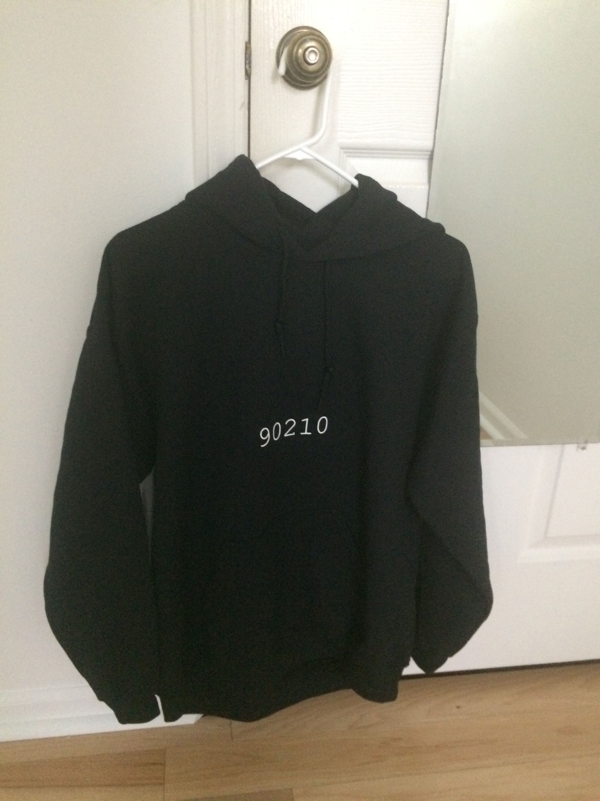 90210 travis outlet scott hoodie