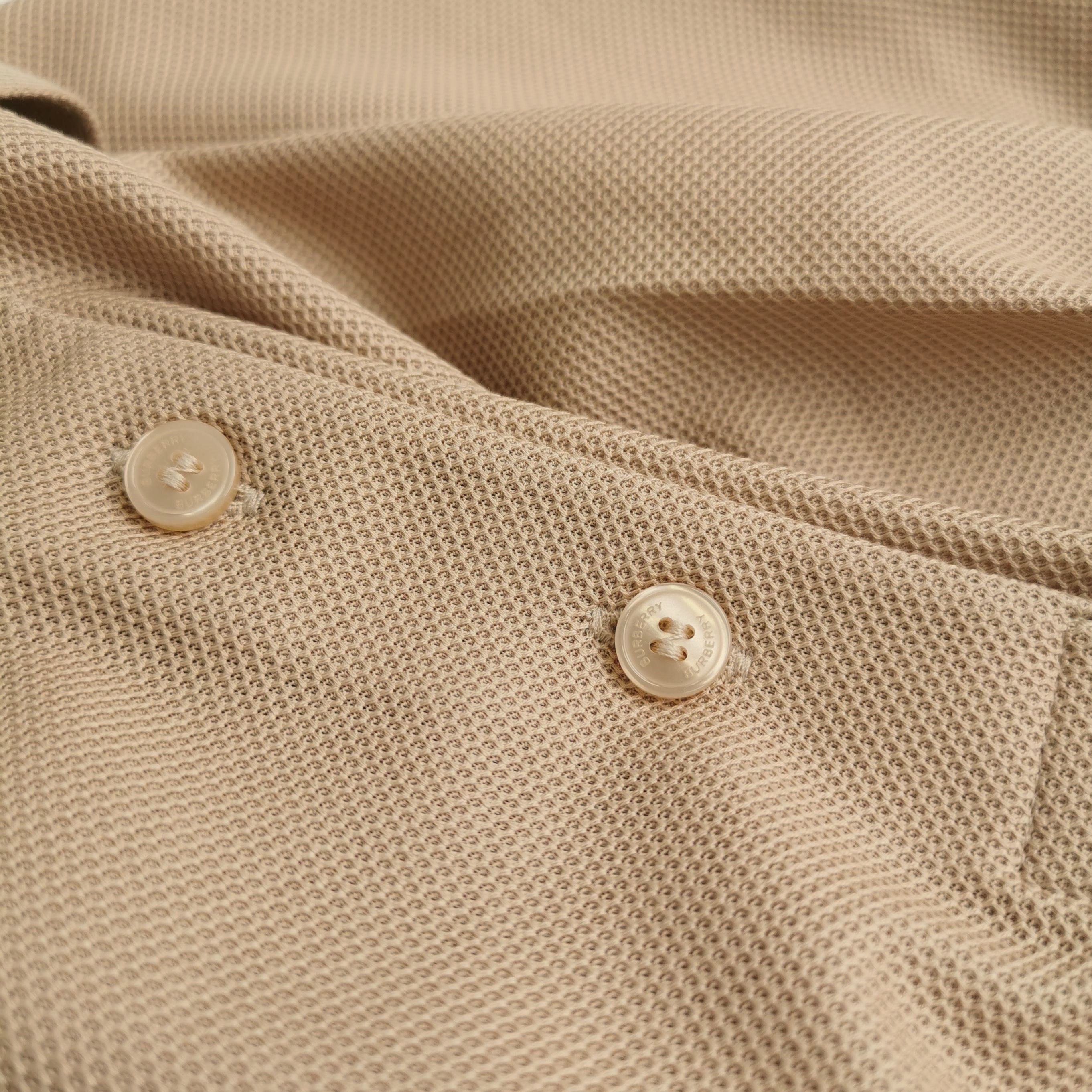 Burberry Burberry Women l Short Sleeve Shirts Size L / US 10 / IT 46 - 3 Thumbnail