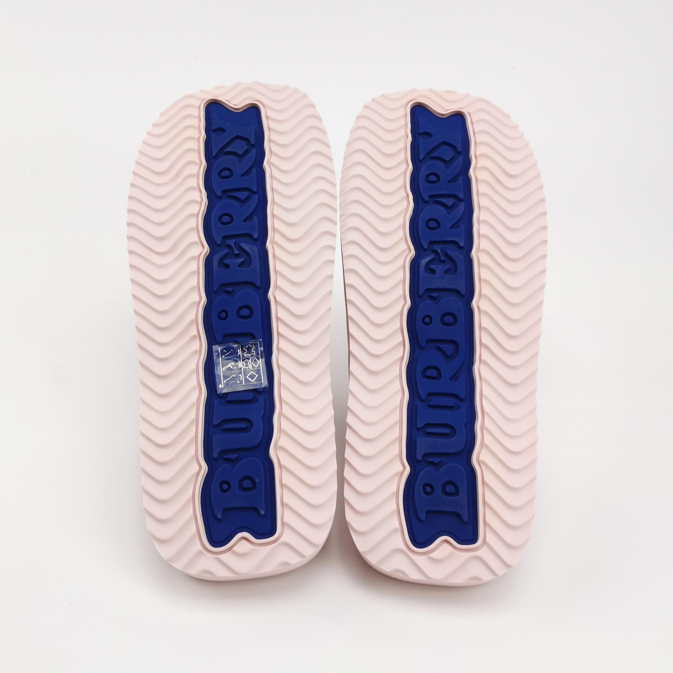 Burberry Burberry Women 9 Sandals Size US 9 / IT 39 - 5 Thumbnail