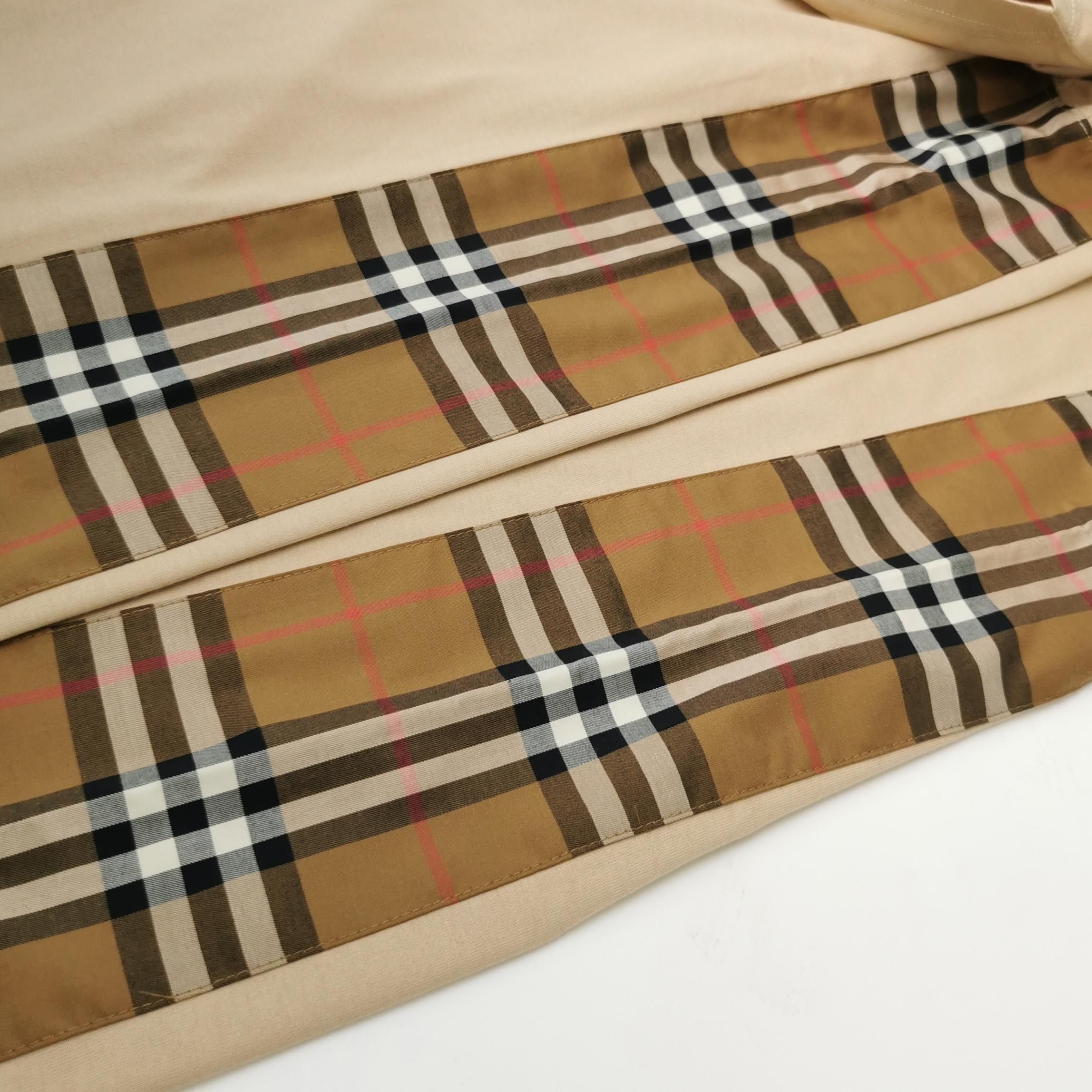 Burberry Burberry Women m Short Sleeve Shirts Size M / US 6-8 / IT 42-44 - 3 Thumbnail