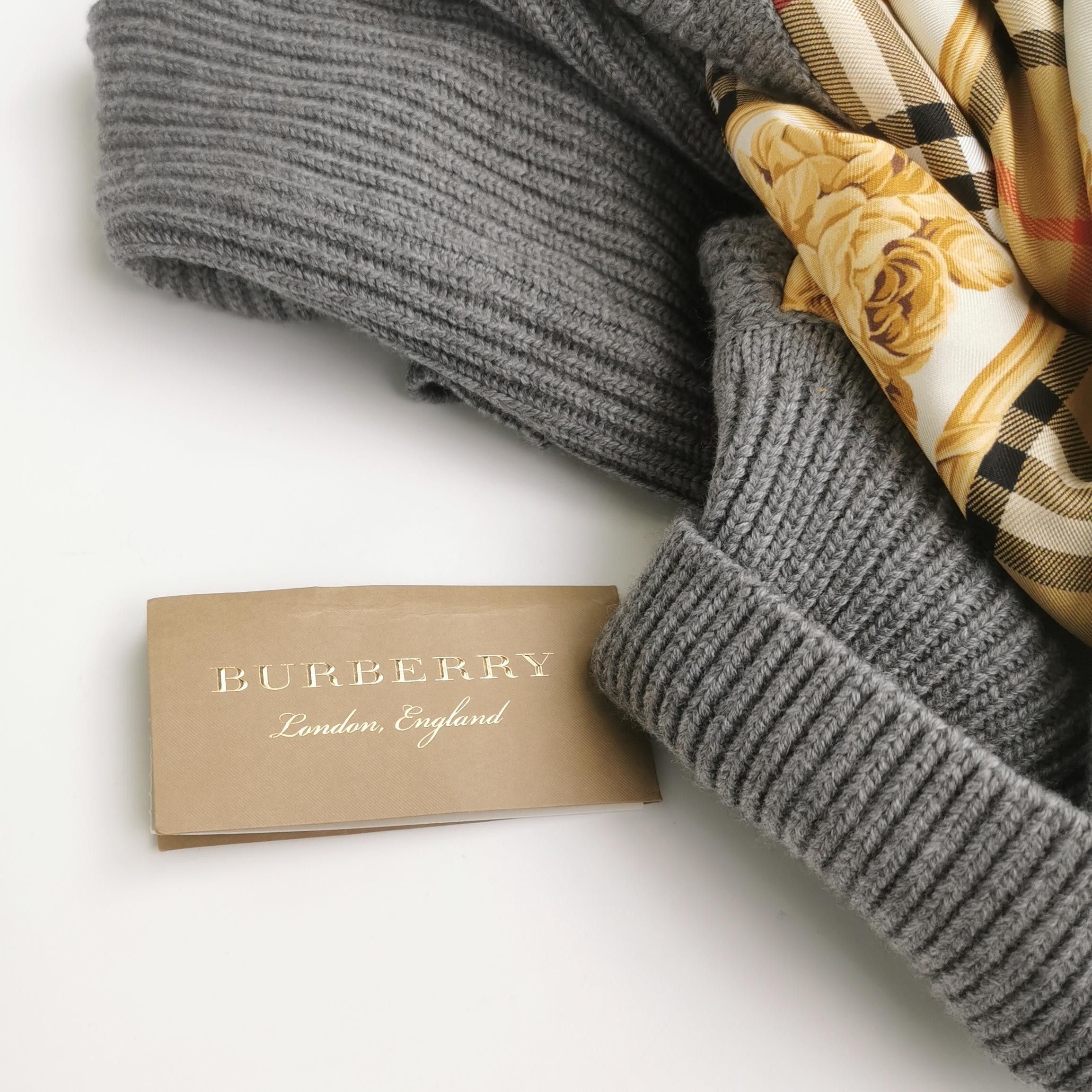 Burberry Burberry Women m Sweaters Size M / US 6-8 / IT 42-44 - 3 Thumbnail