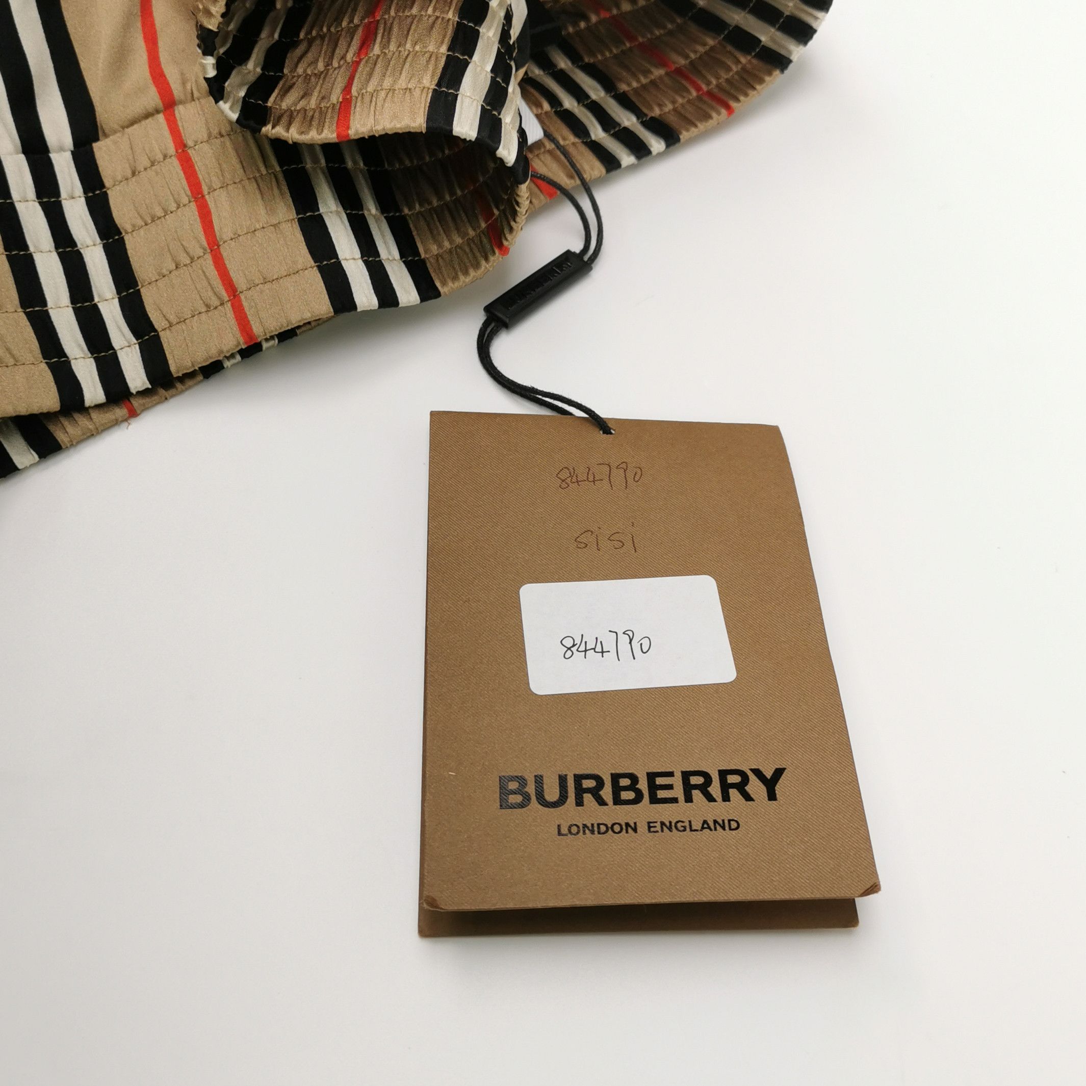 Burberry Burberry Women 28 Shorts Size 28" / US 6 / IT 42 - 3 Thumbnail