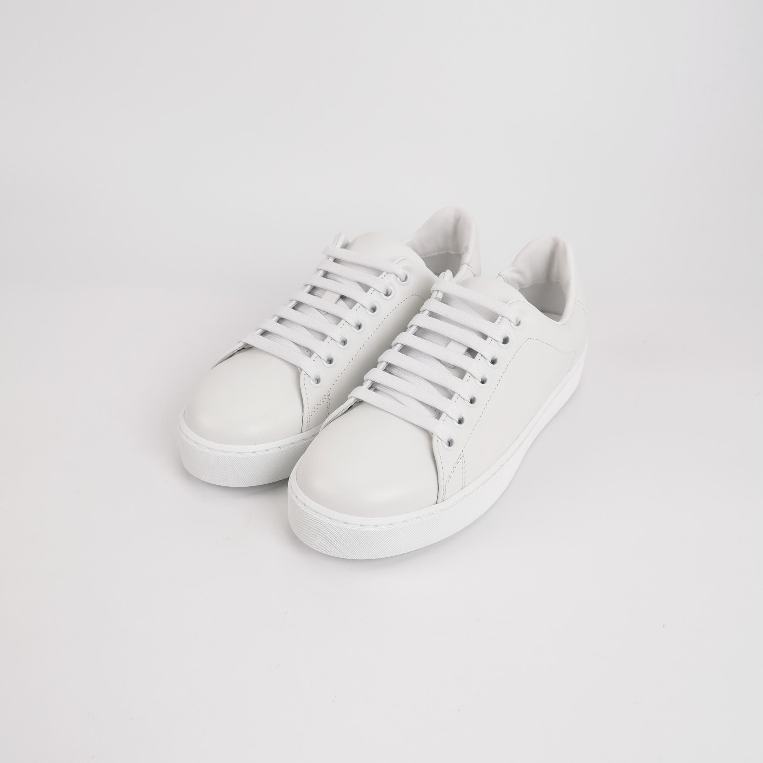 Burberry Burberry Women 8 Lowtop Sneakers Size US 8 / IT 38 - 2 Thumbnail