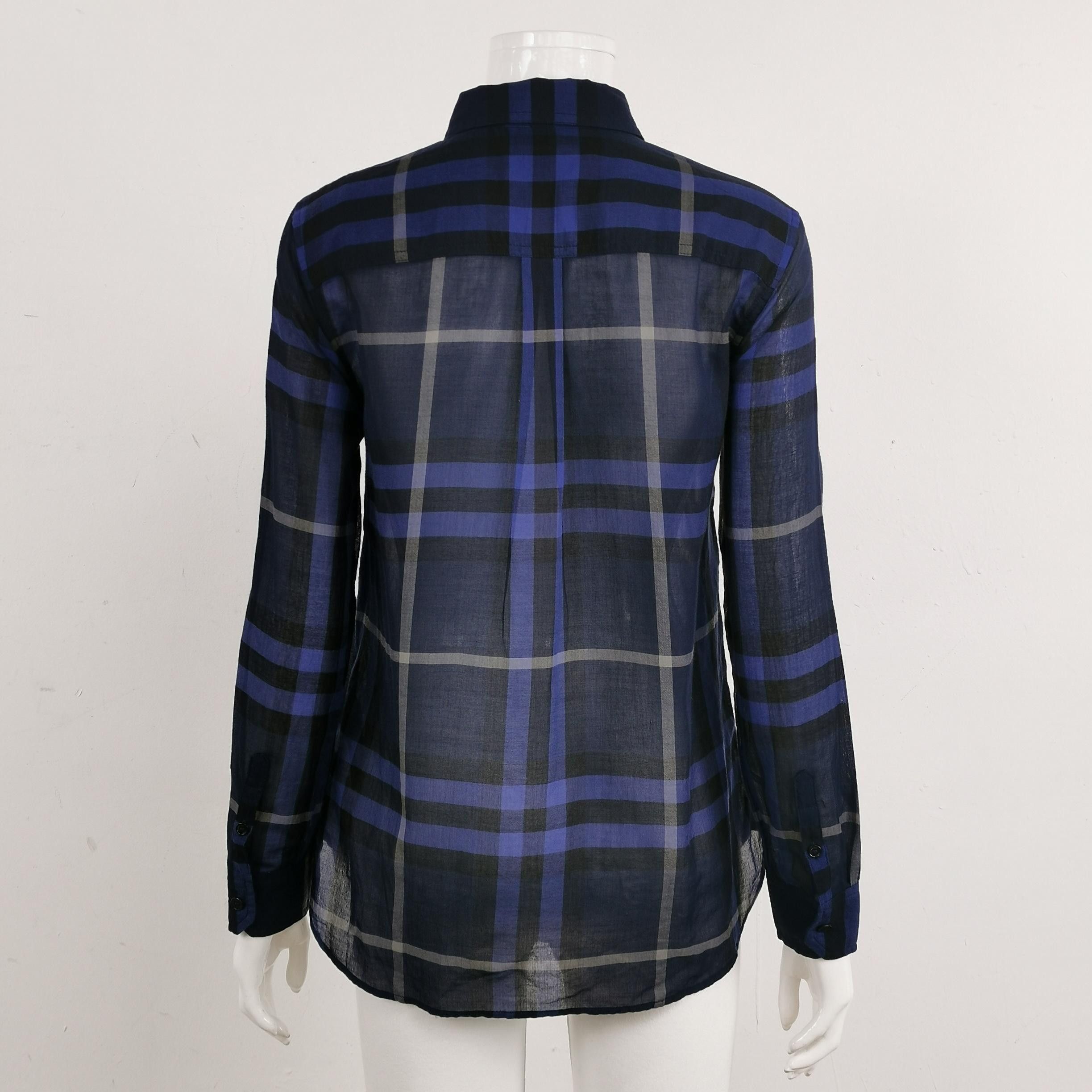 Burberry Burberry Women s Button Ups Size S / US 4 / IT 40 - 2 Thumbnail