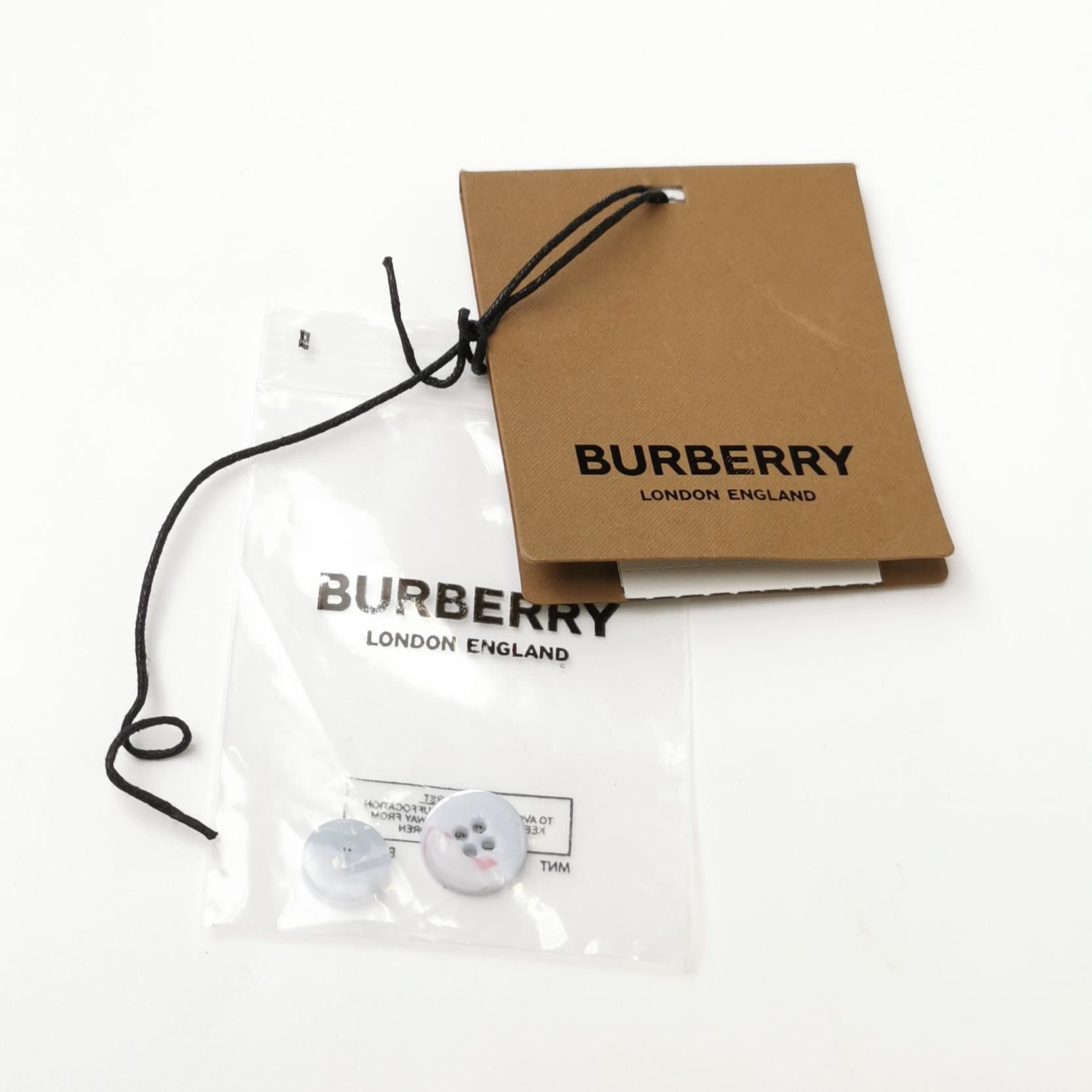 Burberry Burberry Women 2 Button Ups Size XS / US 0-2 / IT 36-38 - 4 Thumbnail