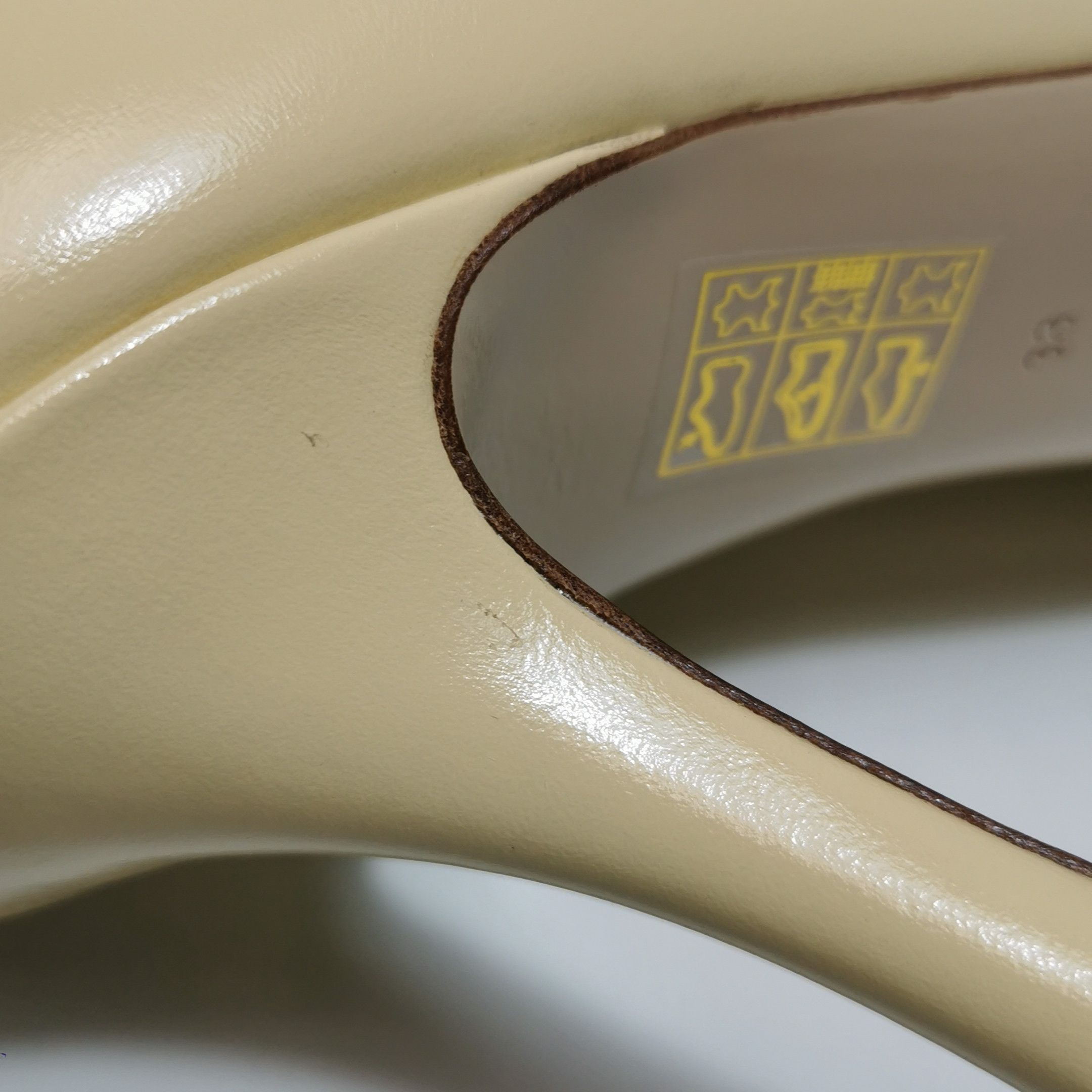 Burberry Burberry Women 8 Heels Size US 8 / IT 38 - 11 Thumbnail