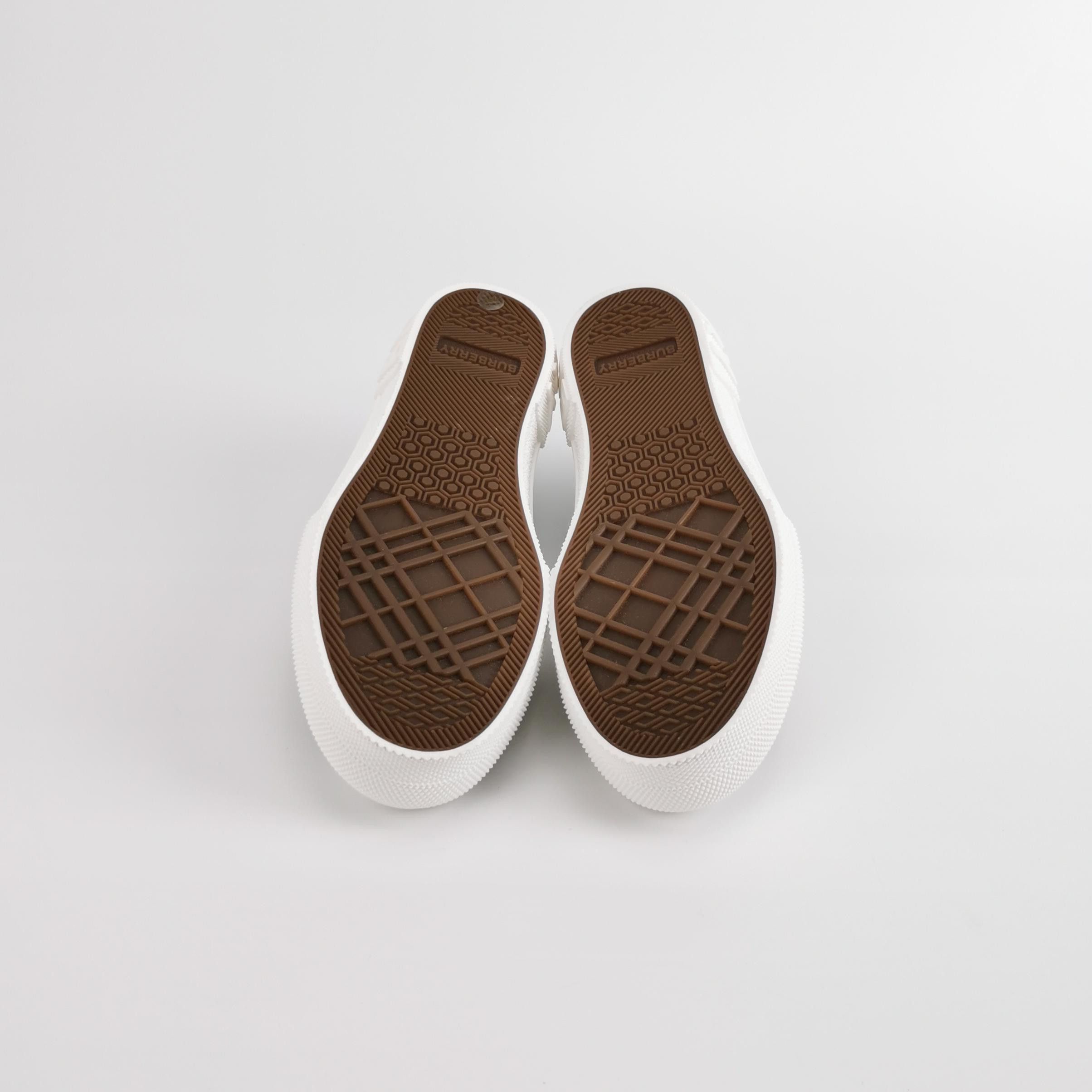 Burberry Burberry Women 5 Lowtop Sneakers Size US 5 / IT 35 - 5 Thumbnail