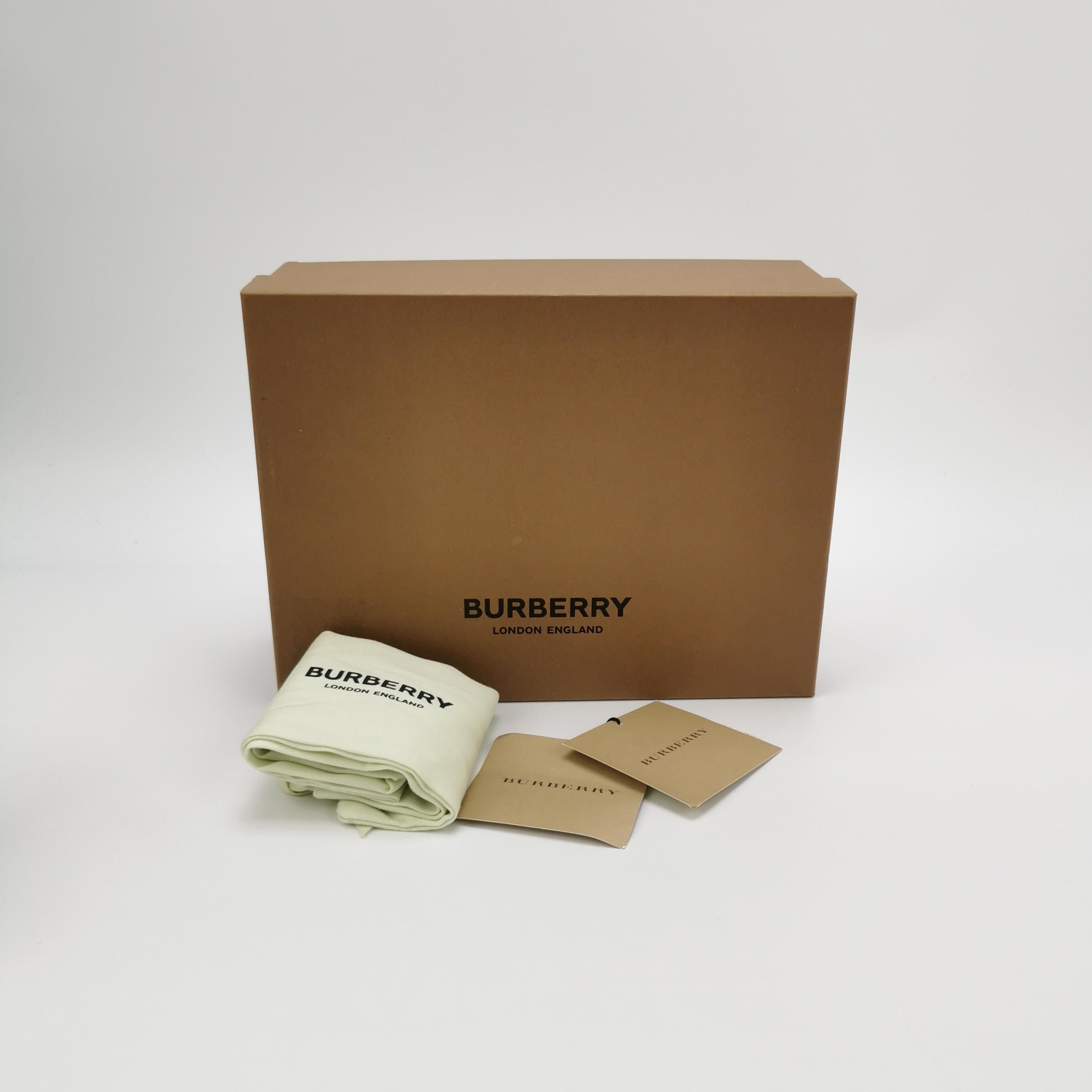 Burberry Burberry Women 7 Sandals Size US 7 / IT 37 - 6 Thumbnail