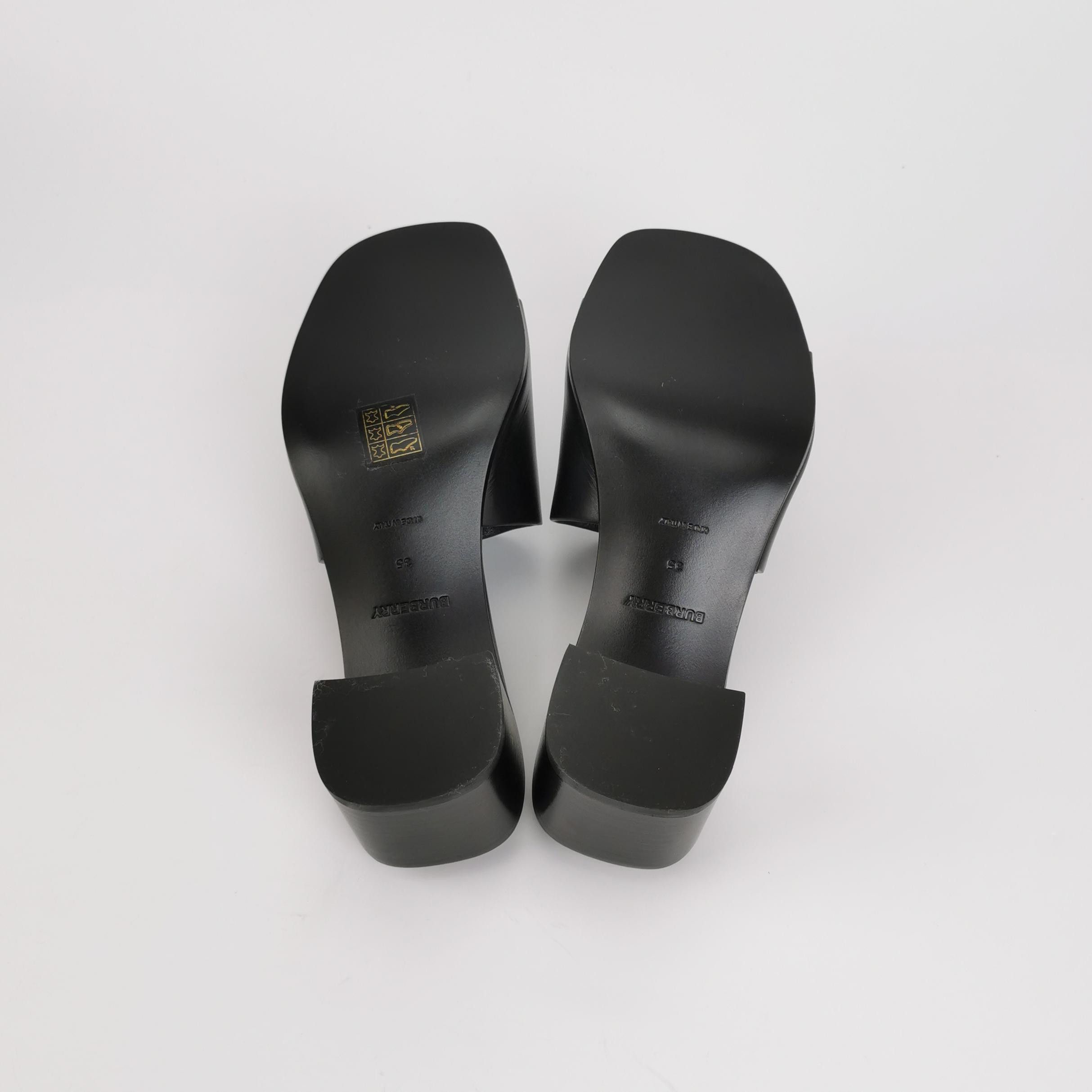 Burberry Burberry Women 5 Sandals Size US 5 / IT 35 - 5 Thumbnail