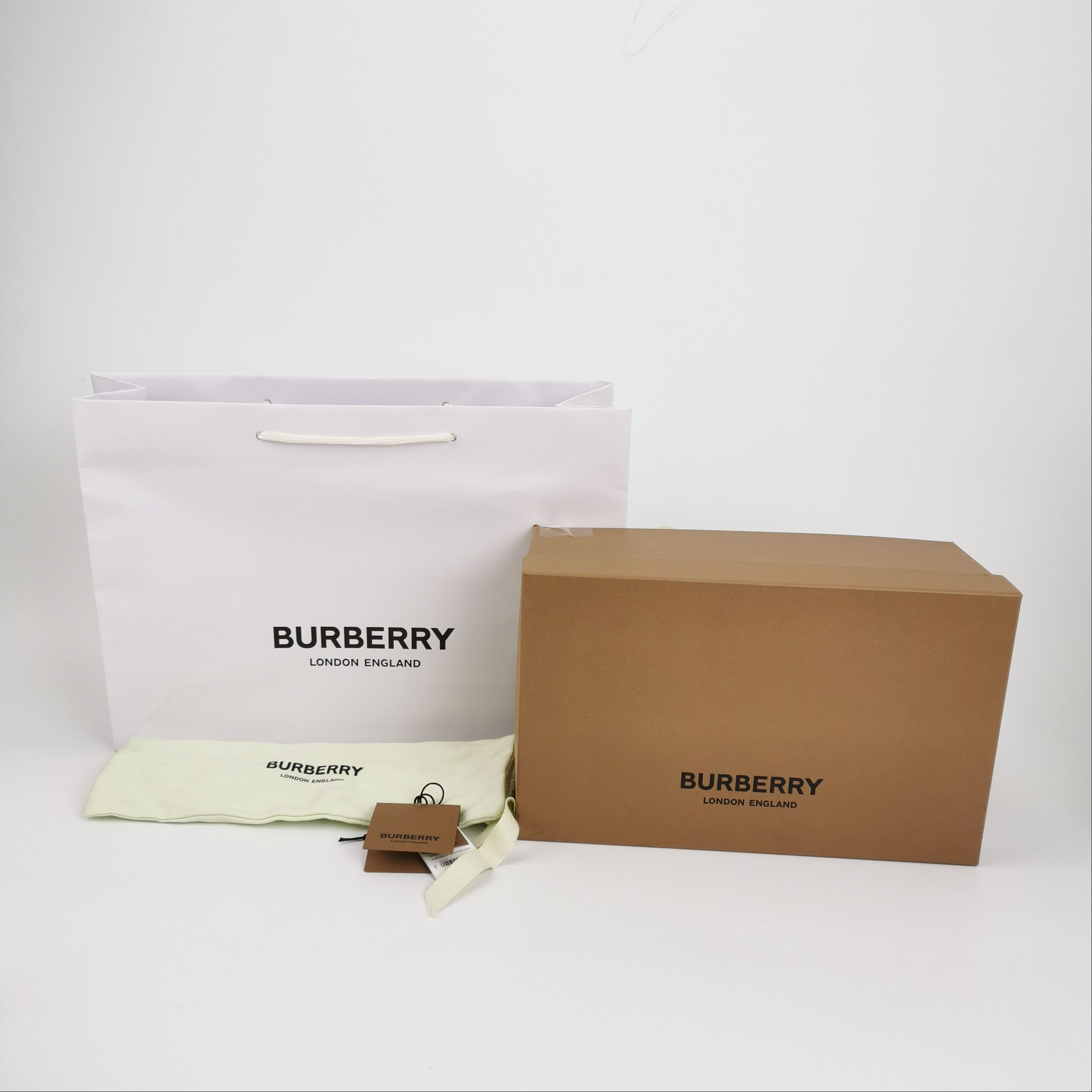 Burberry Burberry Women 5 Sandals Size US 5 / IT 35 - 6 Thumbnail