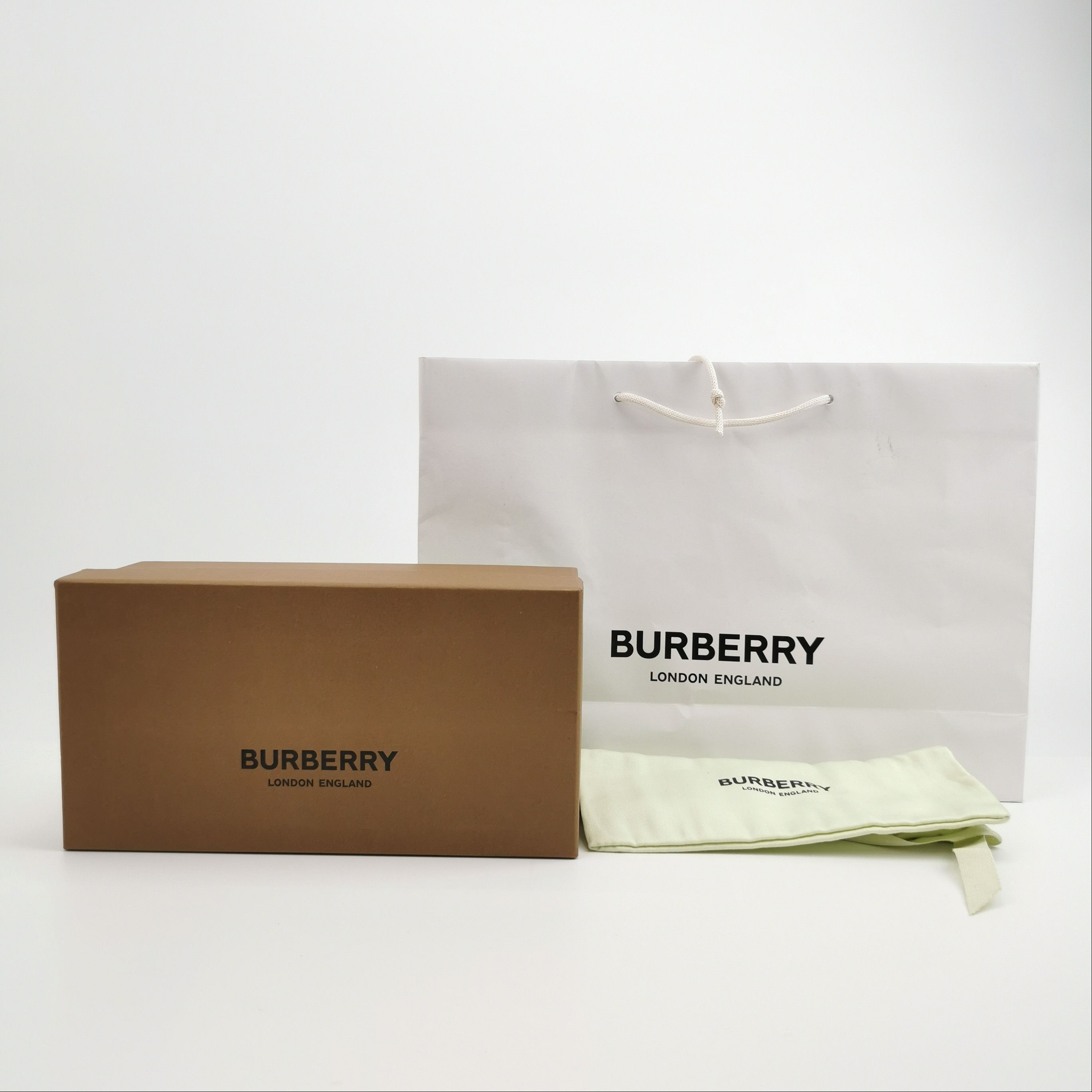 Burberry Burberry Women 6 Sandals Size US 6 / IT 36 - 6 Thumbnail