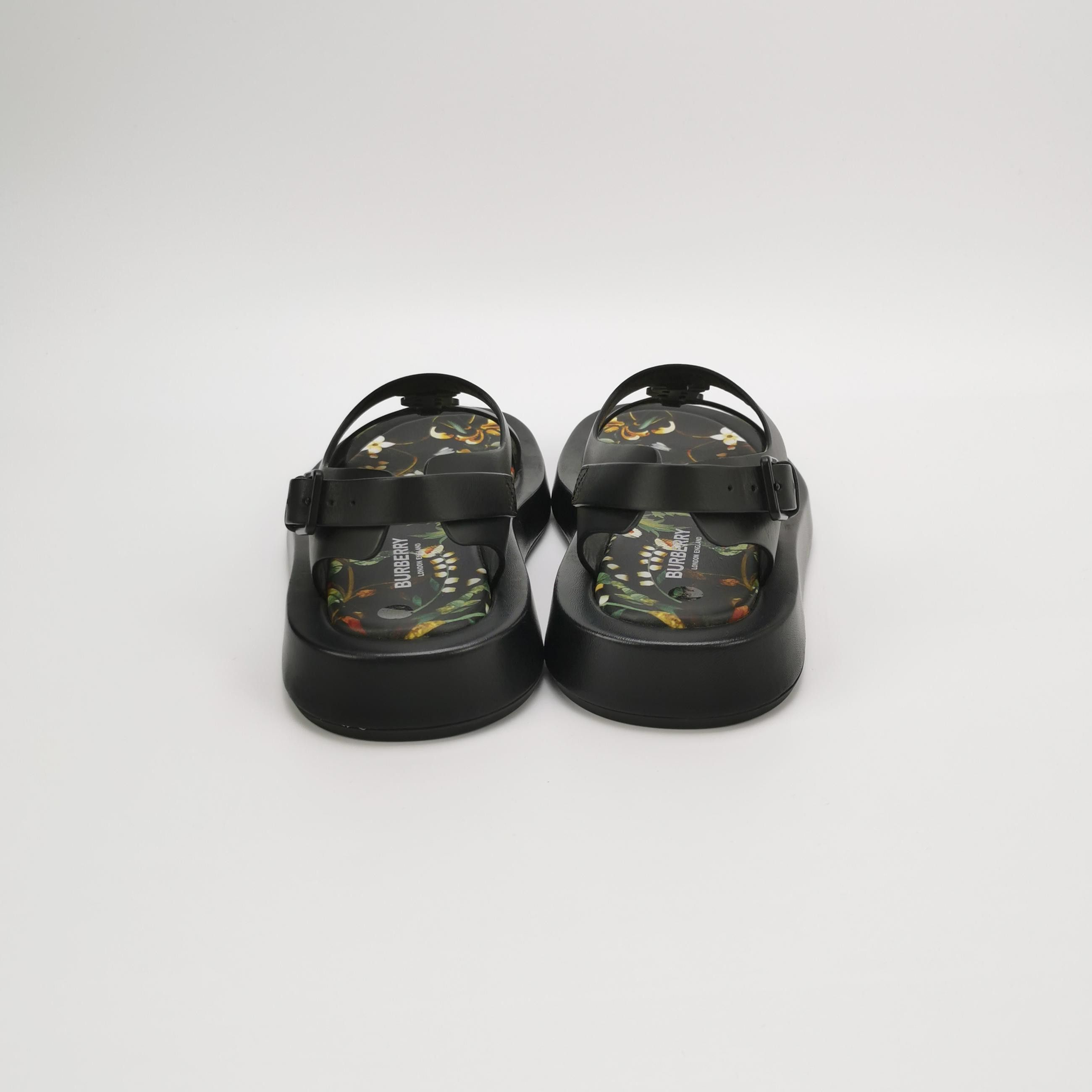 Burberry Burberry Women 5 Sandals Size US 5 / IT 35 - 4 Thumbnail