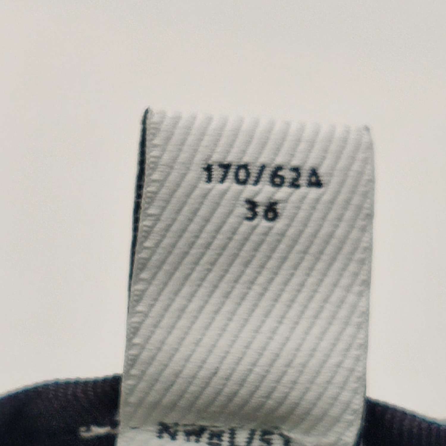 Burberry Burberry Women 26 Pants Size 26" / US 2 / IT 38 - 7 Thumbnail