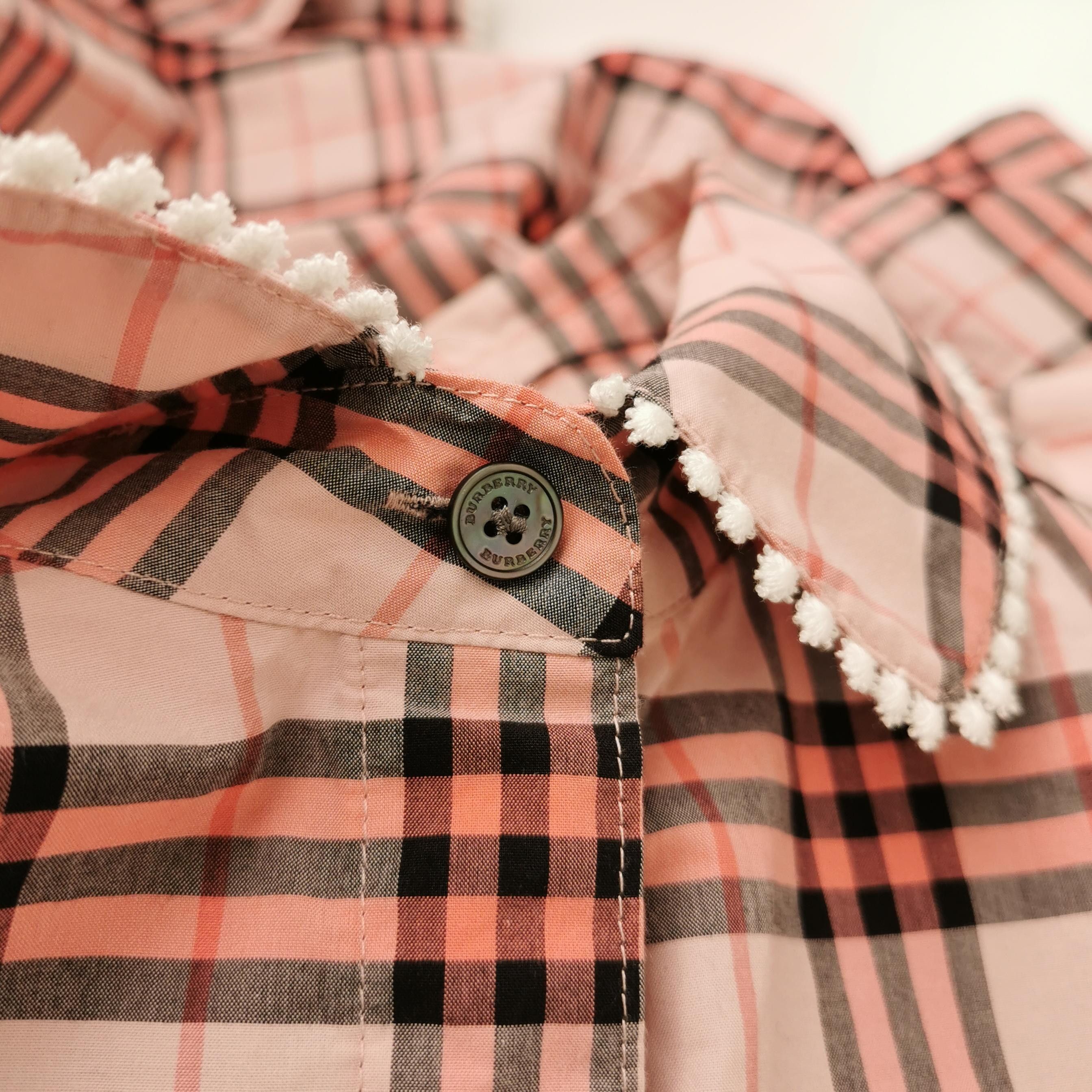 Burberry Burberry Women s Button Ups Size S / US 4 / IT 40 - 3 Thumbnail